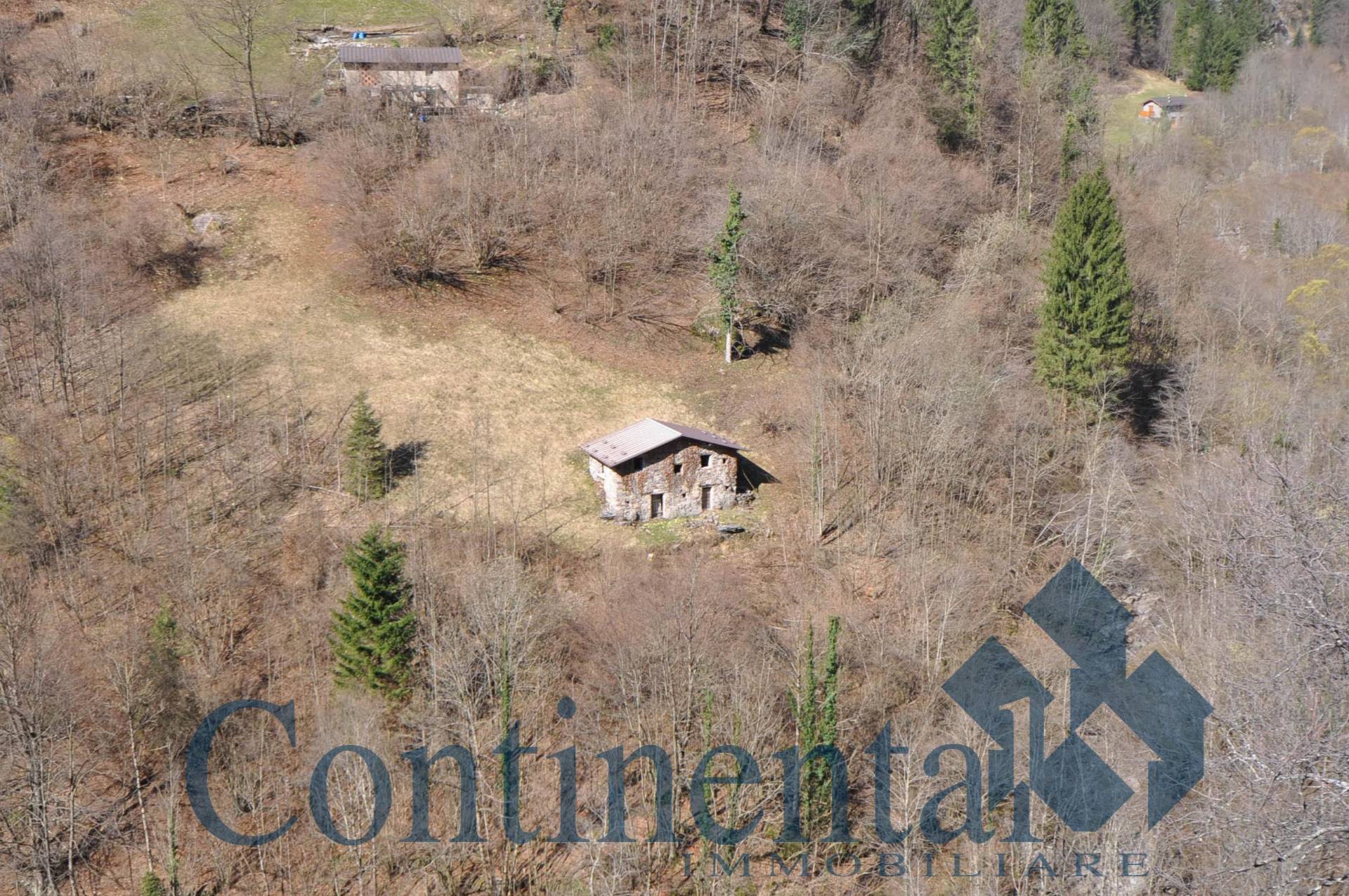 Rustico Baita in vendita a Ornica