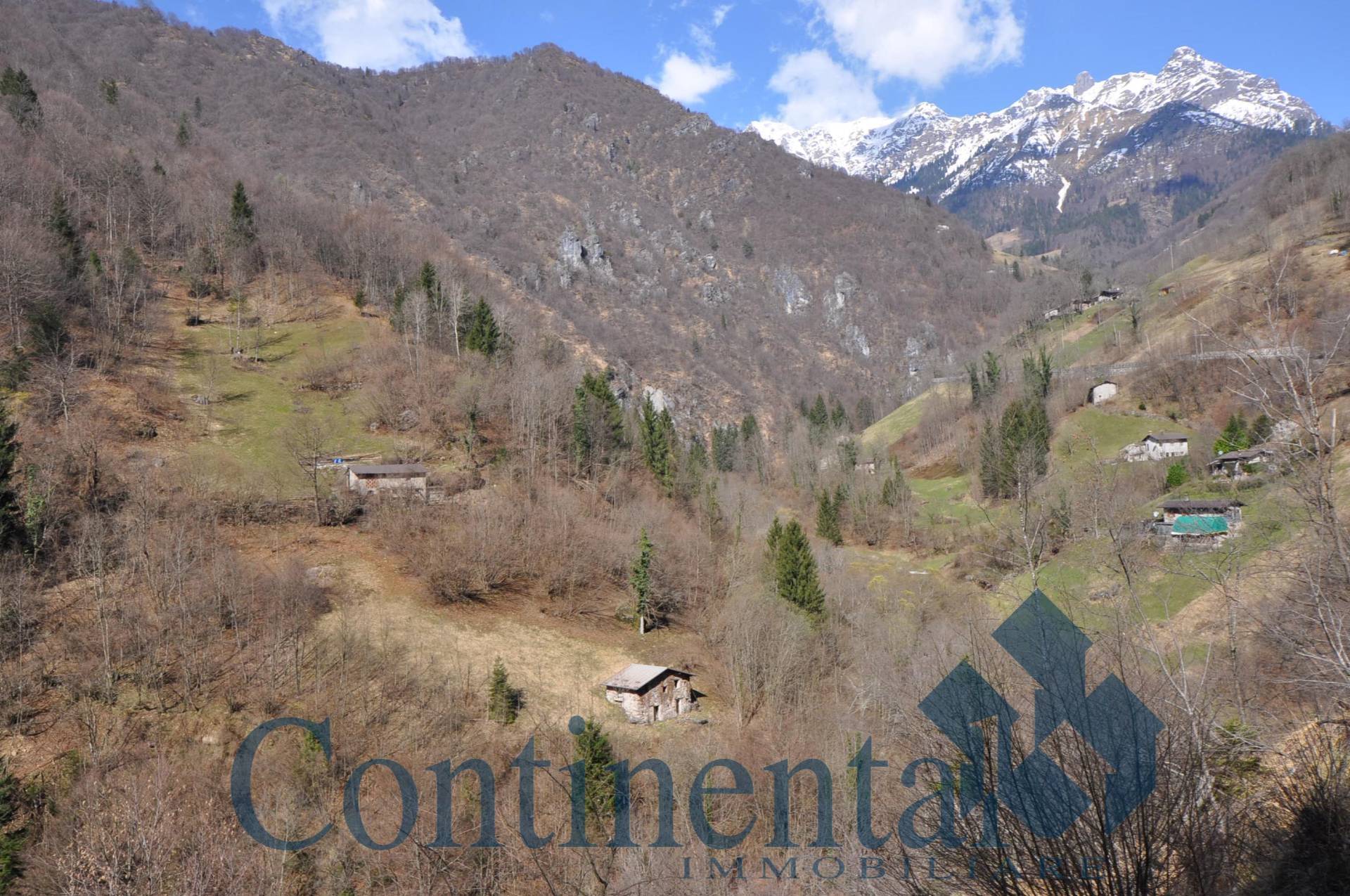 Rustico Baita in vendita a Ornica