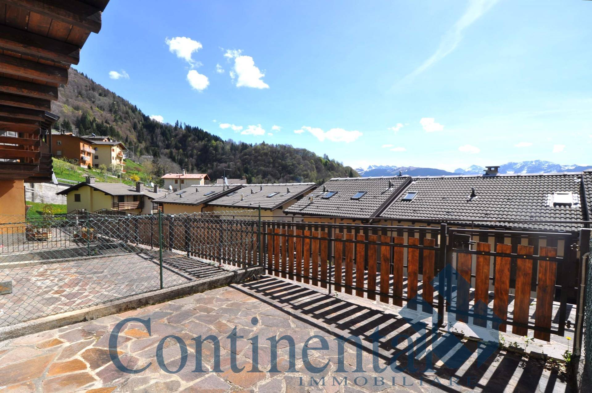 Villa a schiera in vendita a Cusio