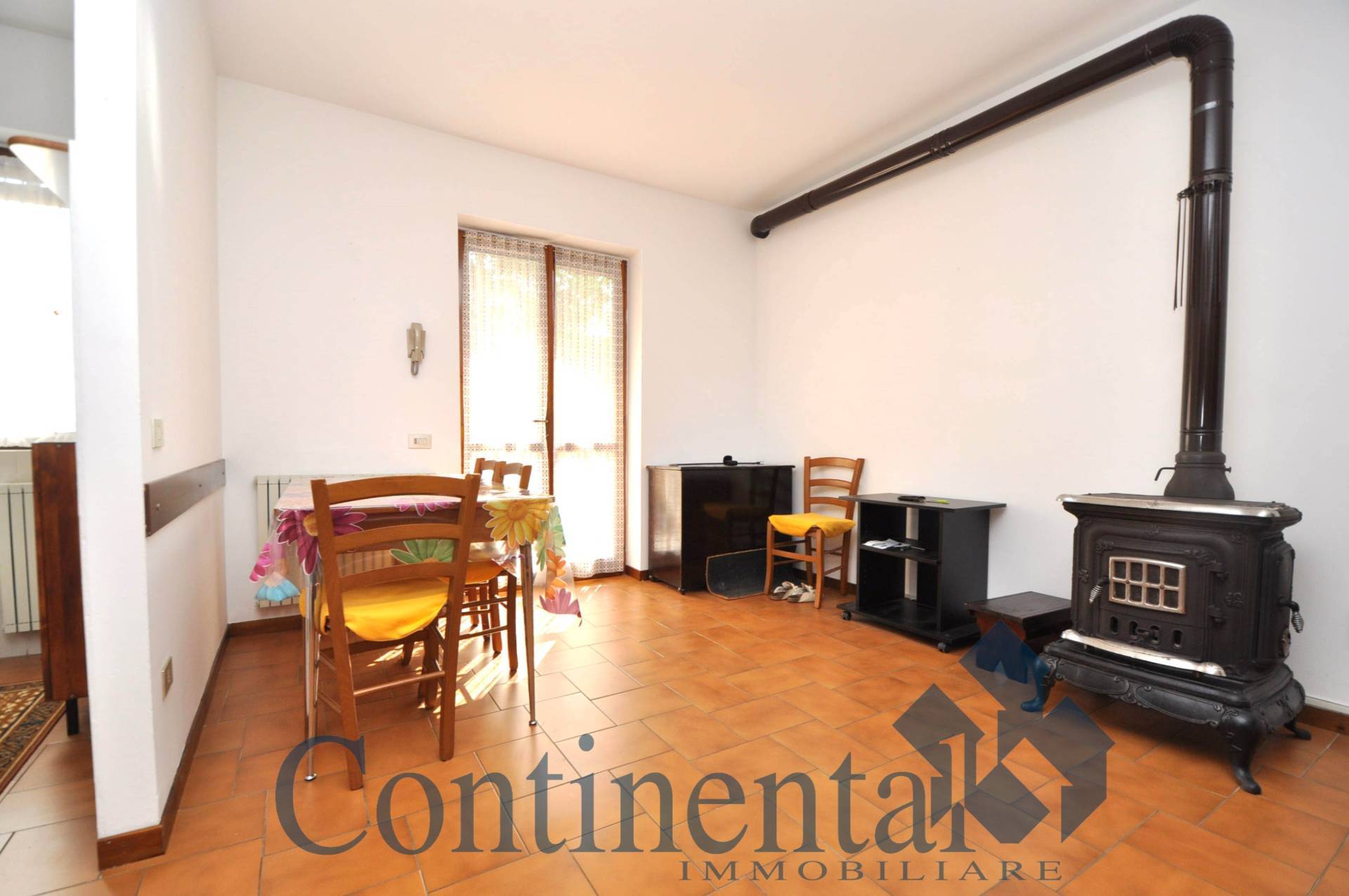 Appartamento in vendita a Roncobello