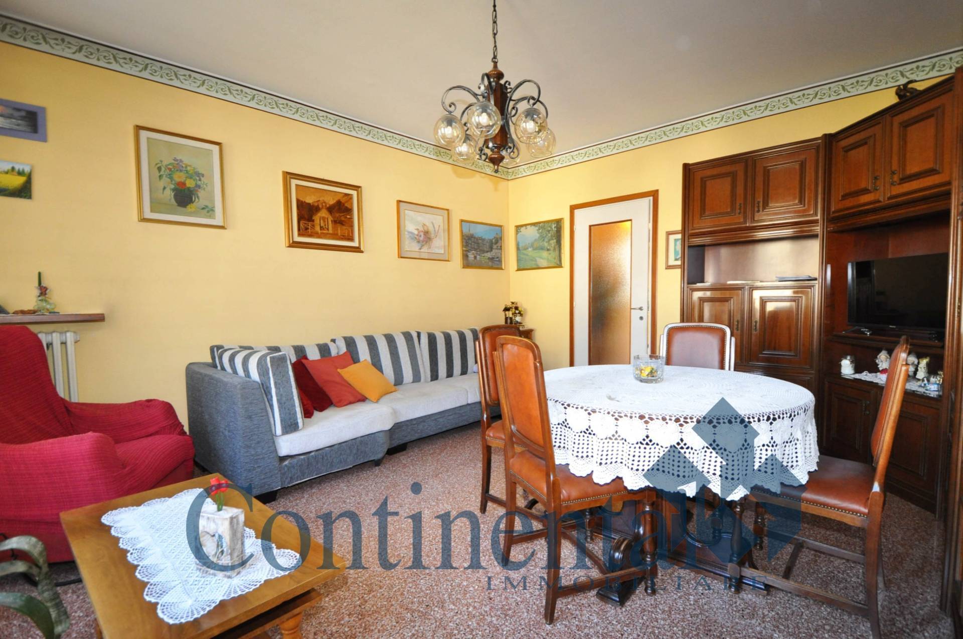 Appartamento in vendita a Piazza Brembana