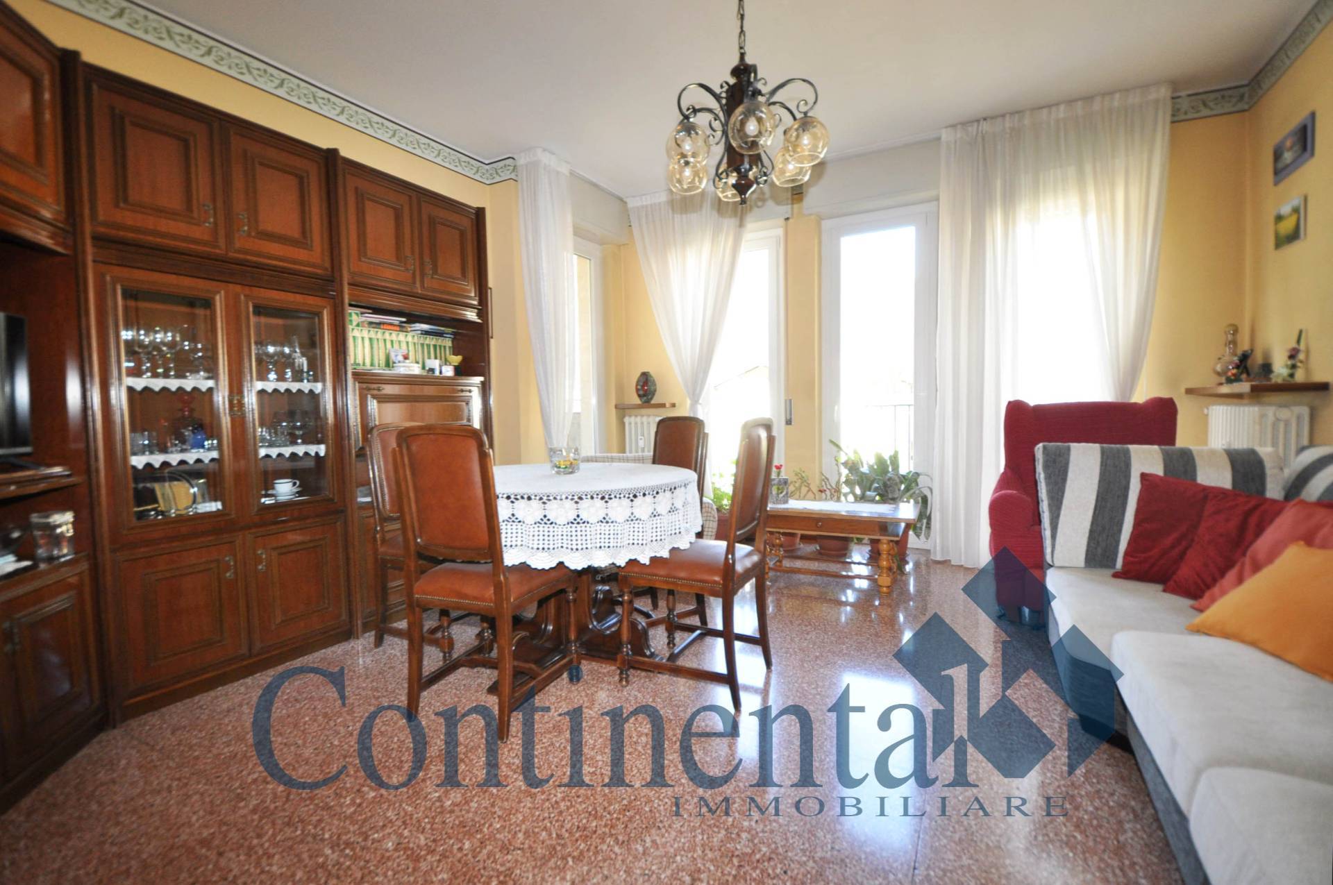 Appartamento in vendita a Piazza Brembana