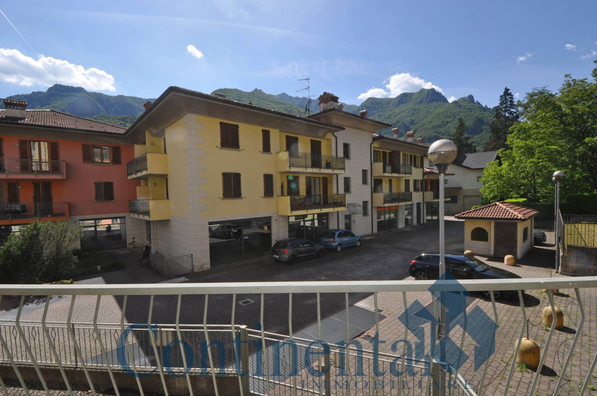 Appartamento in vendita a Piazza Brembana