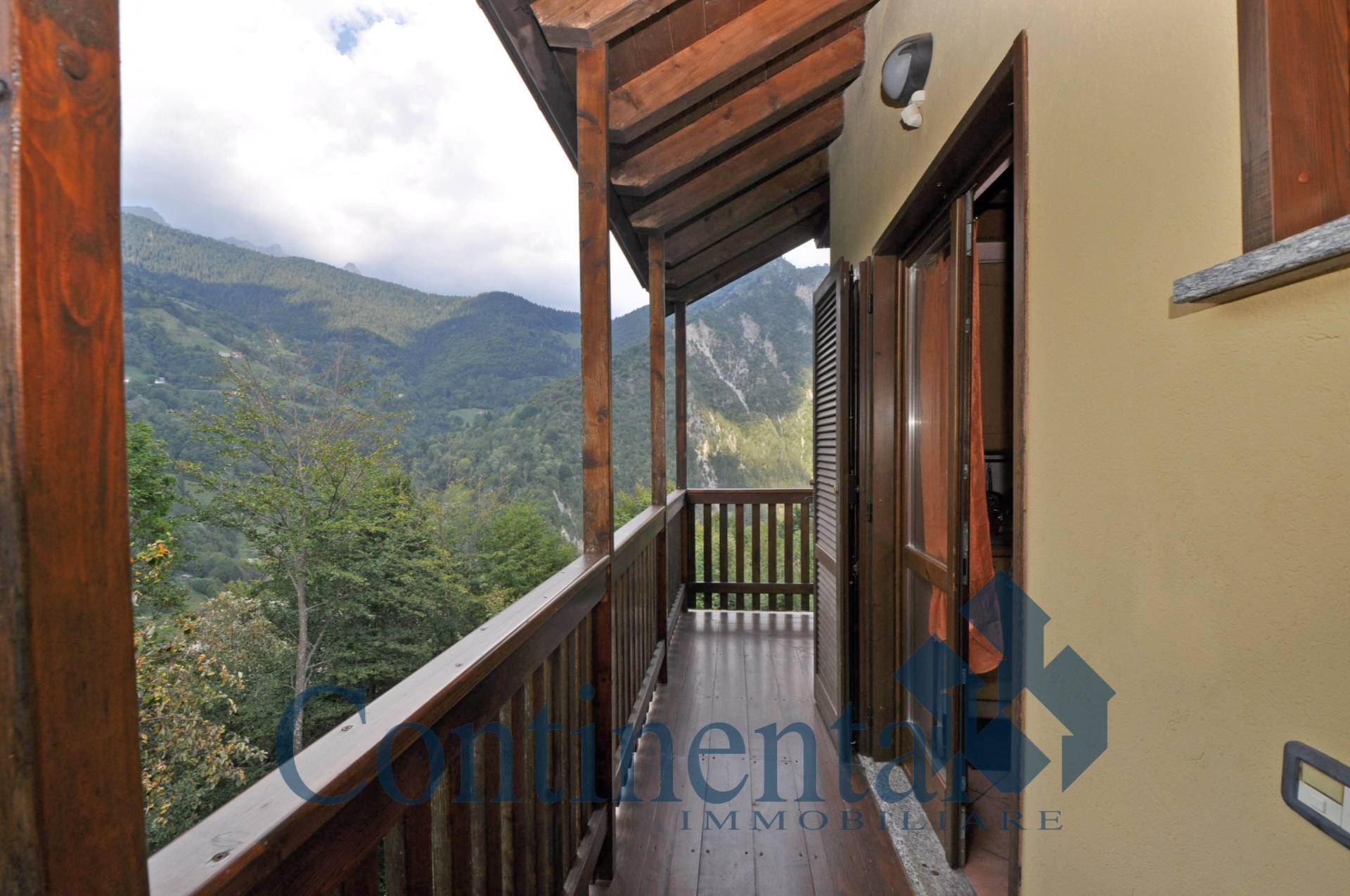 Appartamento duplex in vendita a Valtorta
