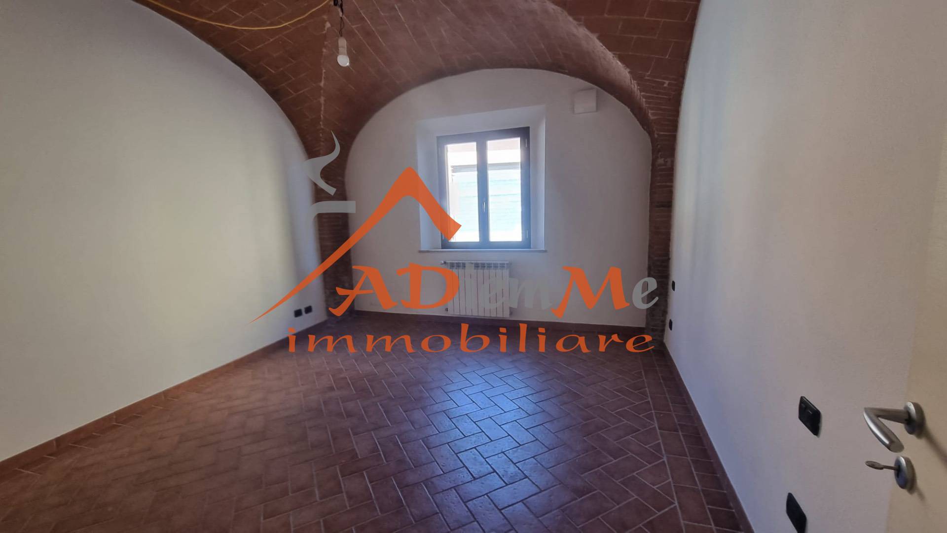 Appartamento con ingresso indipendente in vendita a Pisa, Riglione
