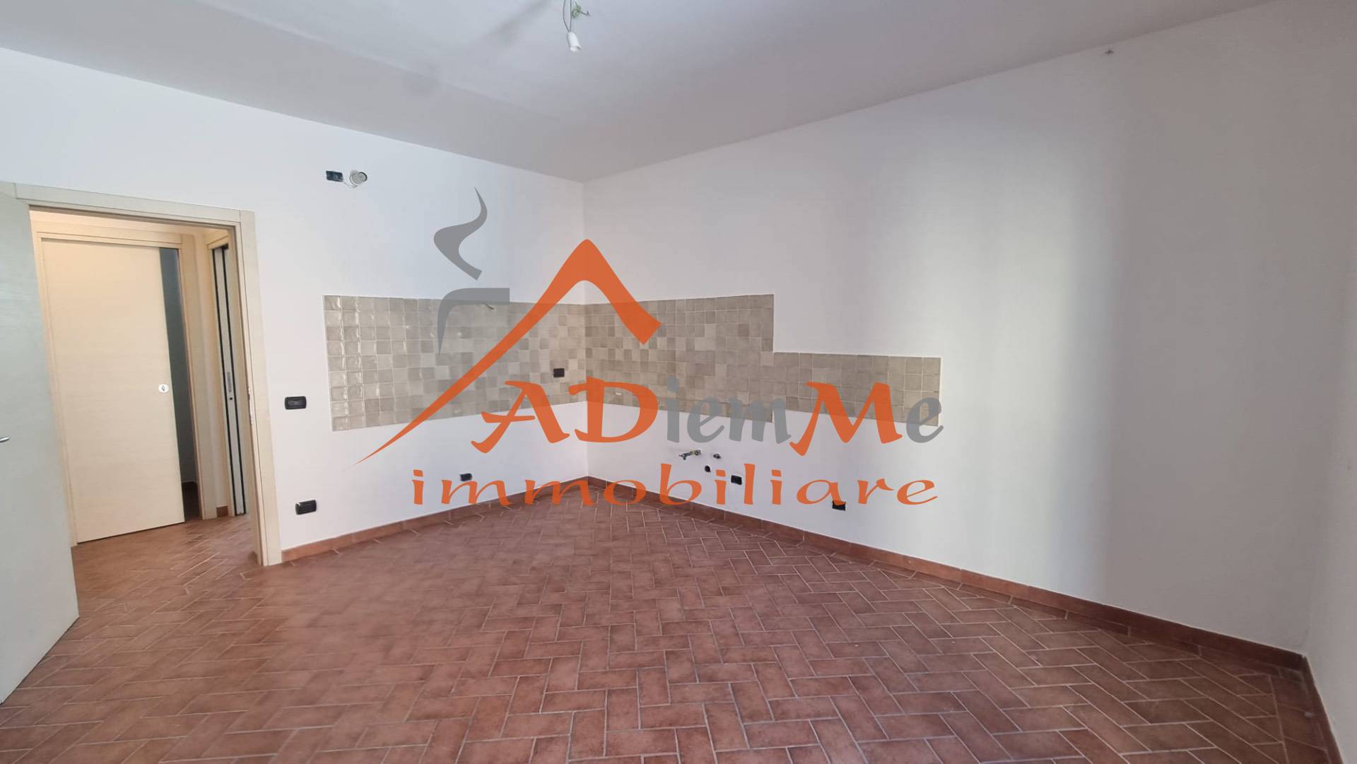 Appartamento con ingresso indipendente in vendita a Pisa, Riglione