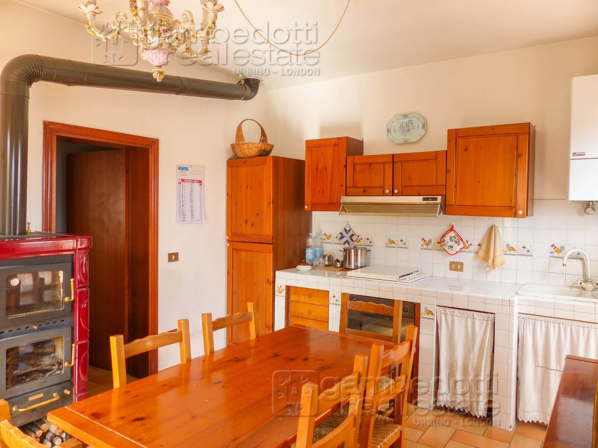 Appartamento in vendita a Urbino, Montesoffio