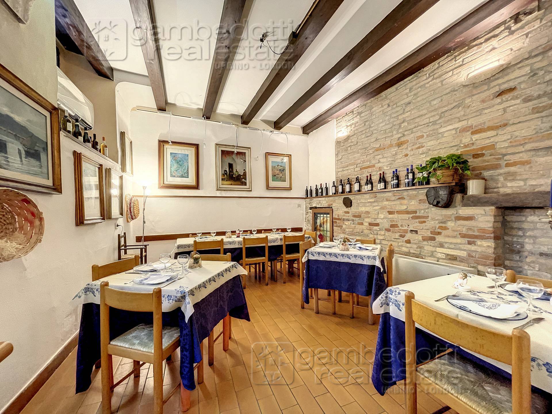 Ristorante in vendita a Urbino, Centro Storico
