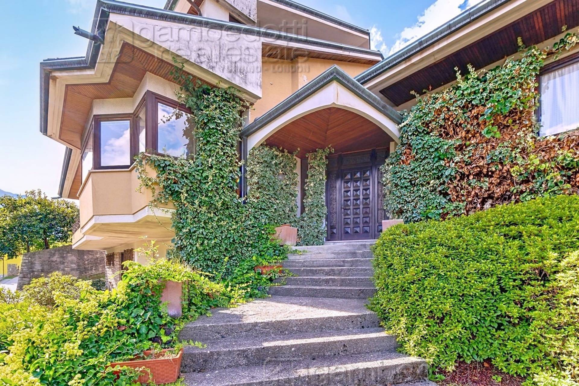 Villa in vendita a Premosello-Chiovenda