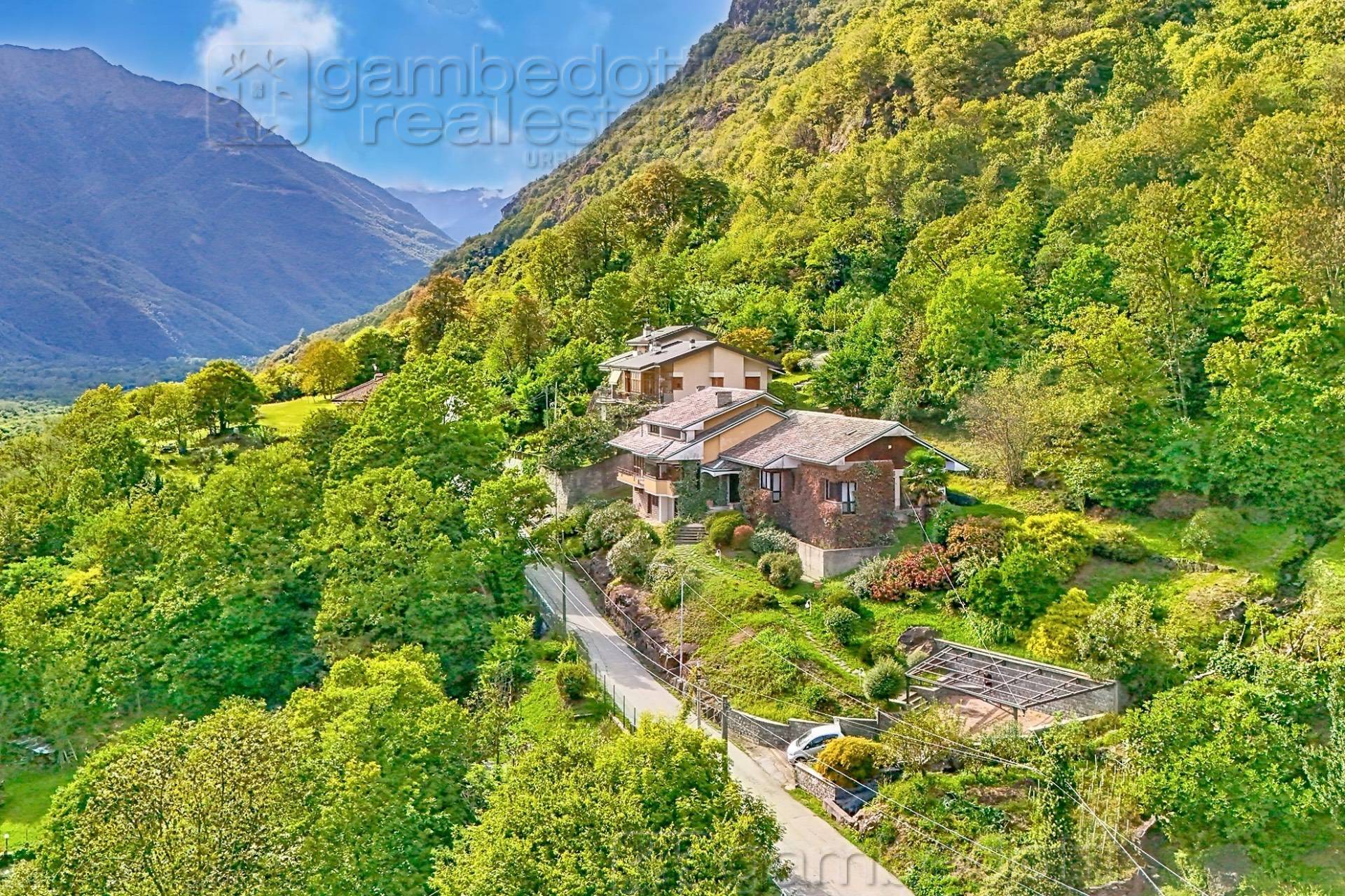 Villa in vendita a Premosello-Chiovenda