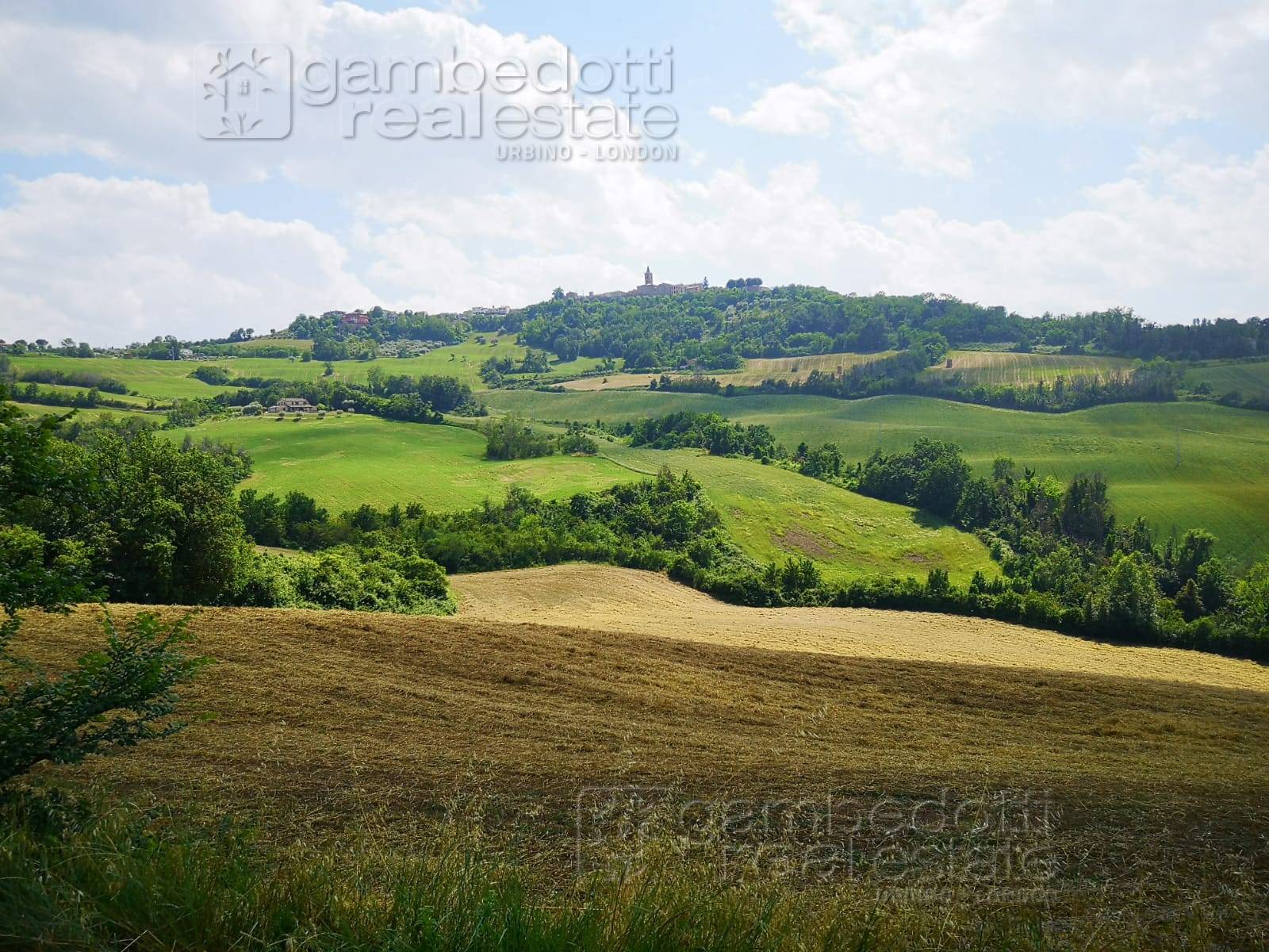 Rustico in vendita a Terre Roveresche