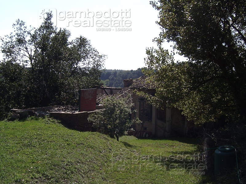 Rustico in vendita a Urbino, Montesoffio