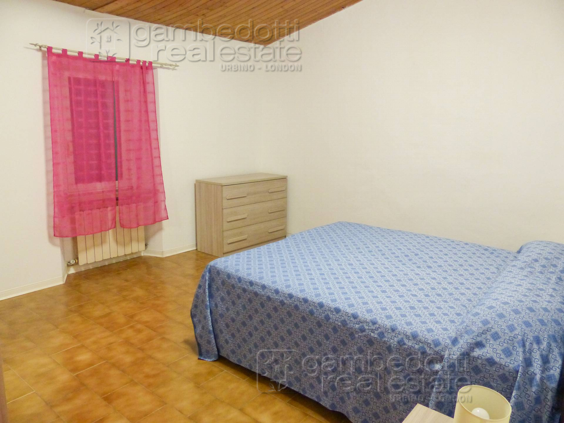 Casa Indipendente in vendita a Urbino, Montesoffio