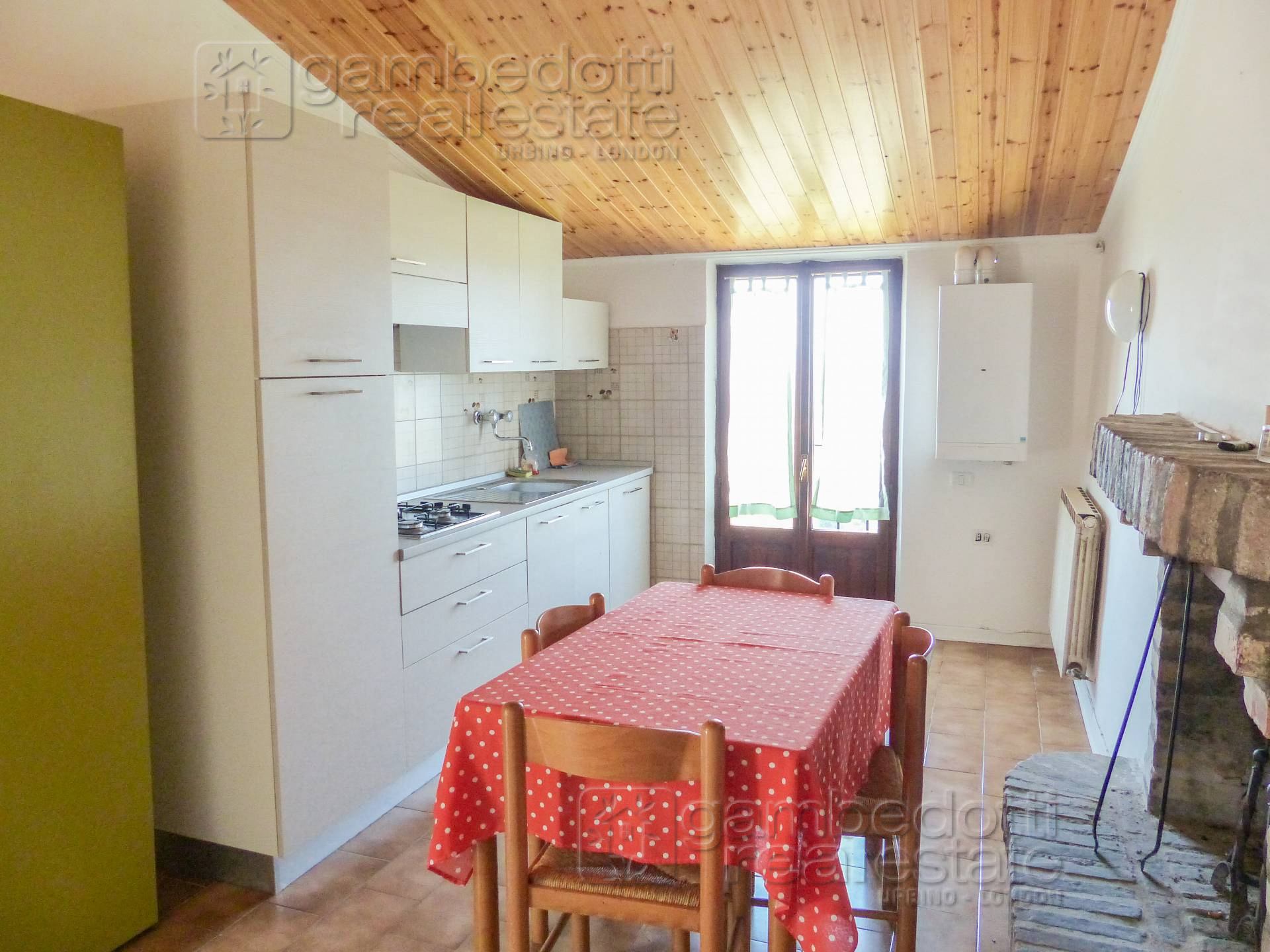 Casa Indipendente in vendita a Urbino, Montesoffio