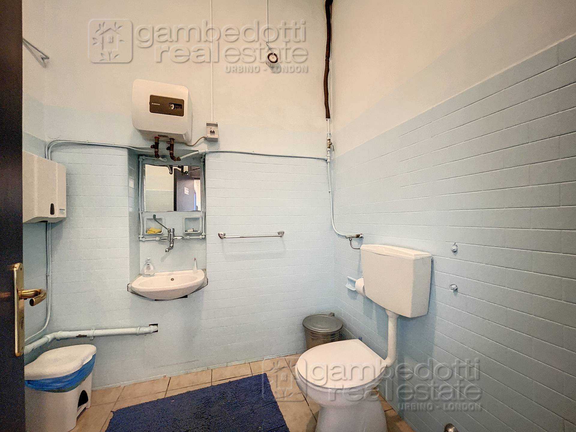 Ufficio in affitto a Urbino, Sasso