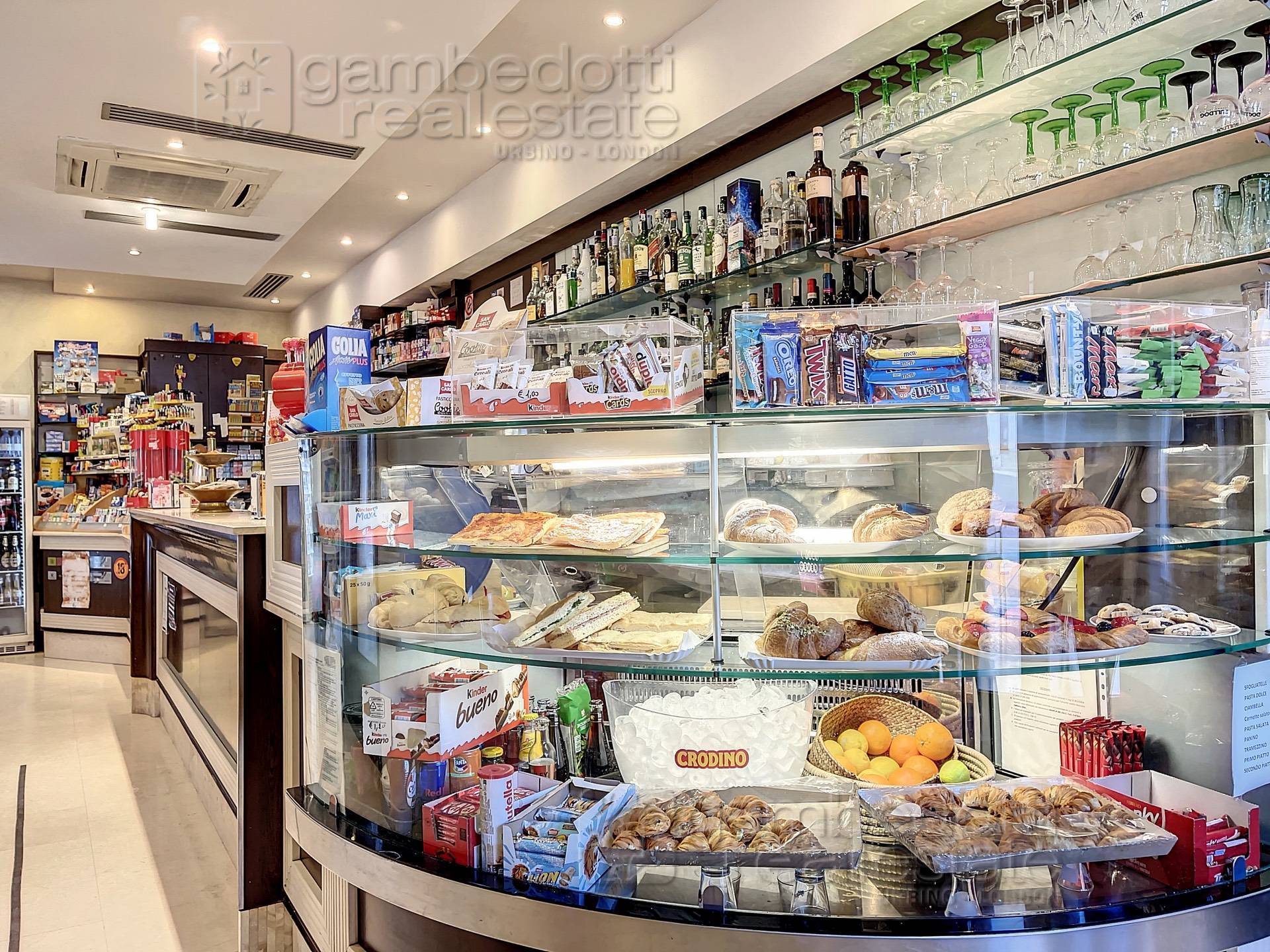 Bar in vendita a Urbino, Centro Storico