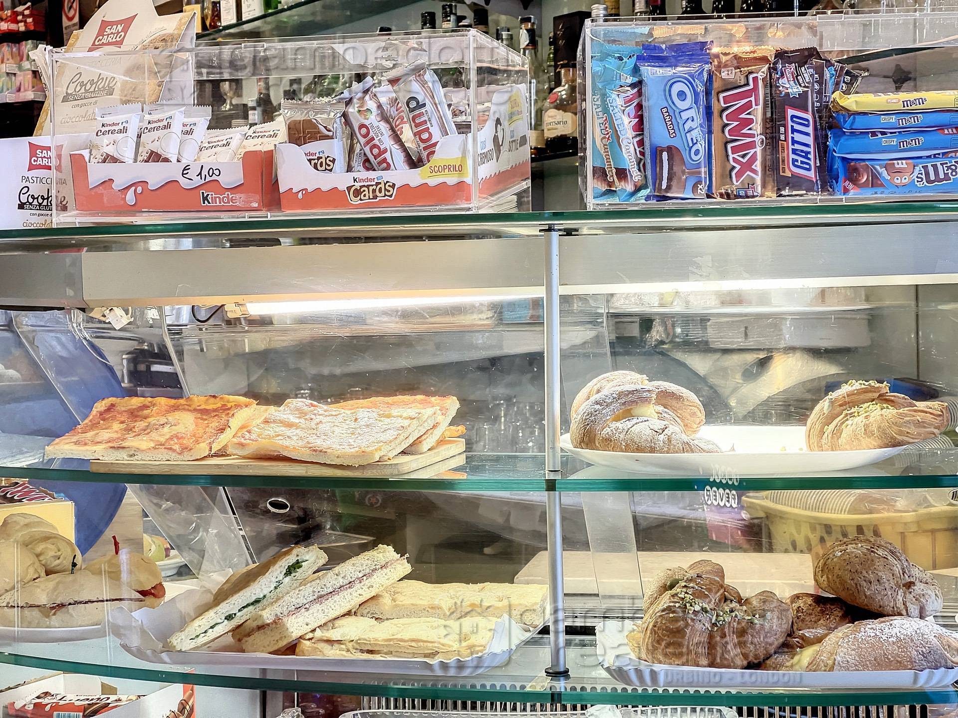 Bar in vendita a Urbino, Centro Storico