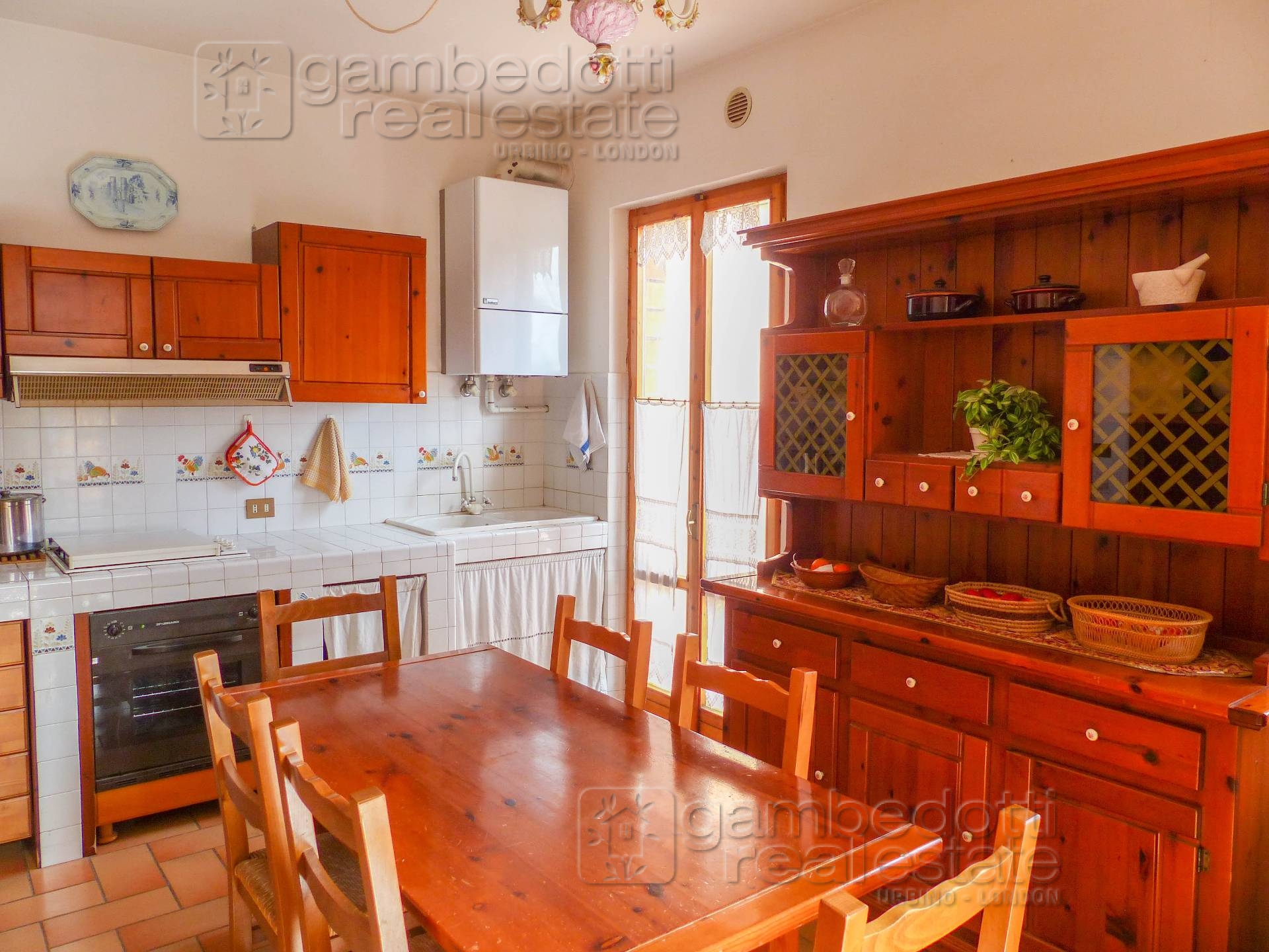 Appartamento in vendita a Urbino, Montesoffio