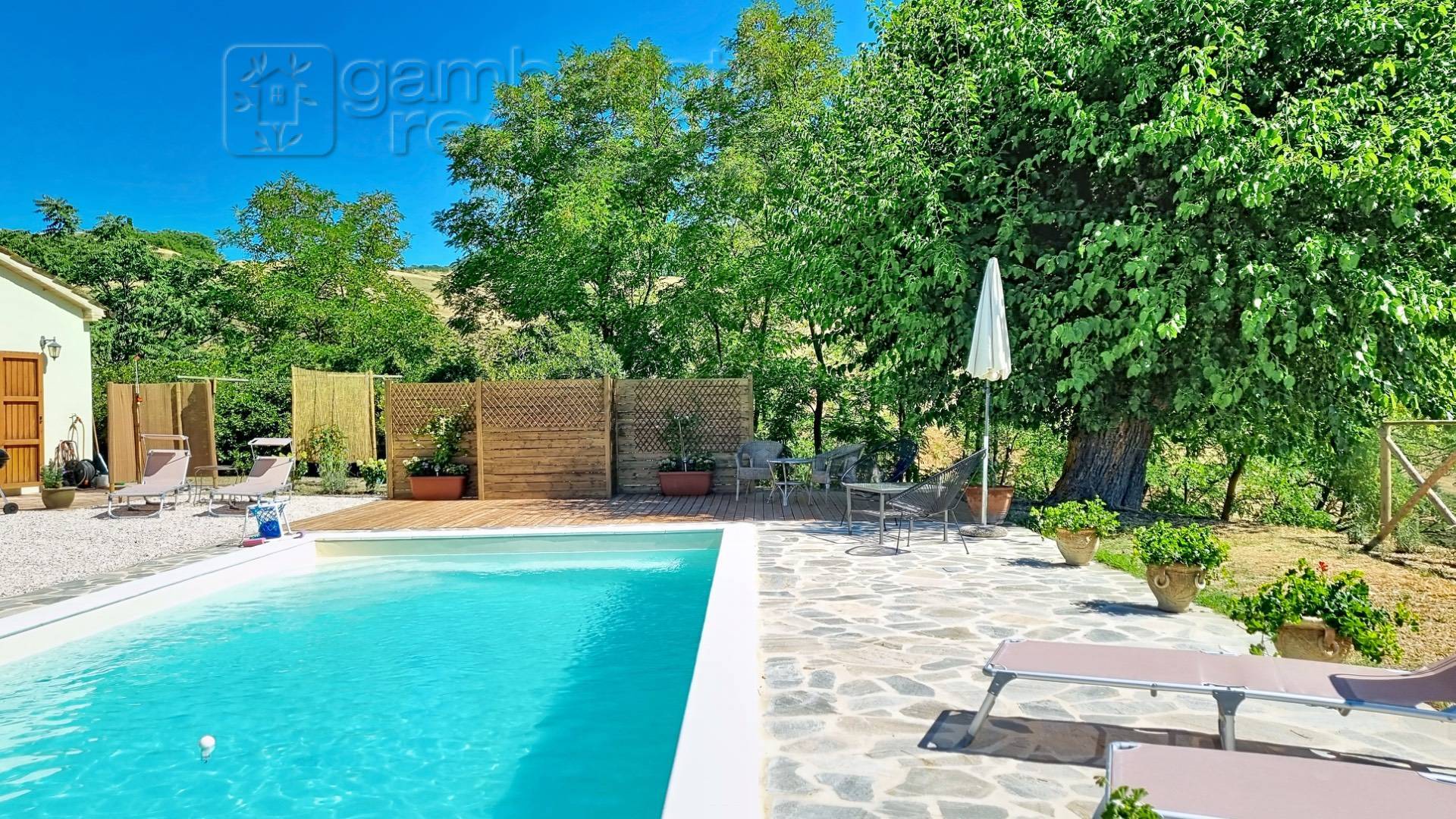 Villa in vendita a Sassocorvaro Auditore