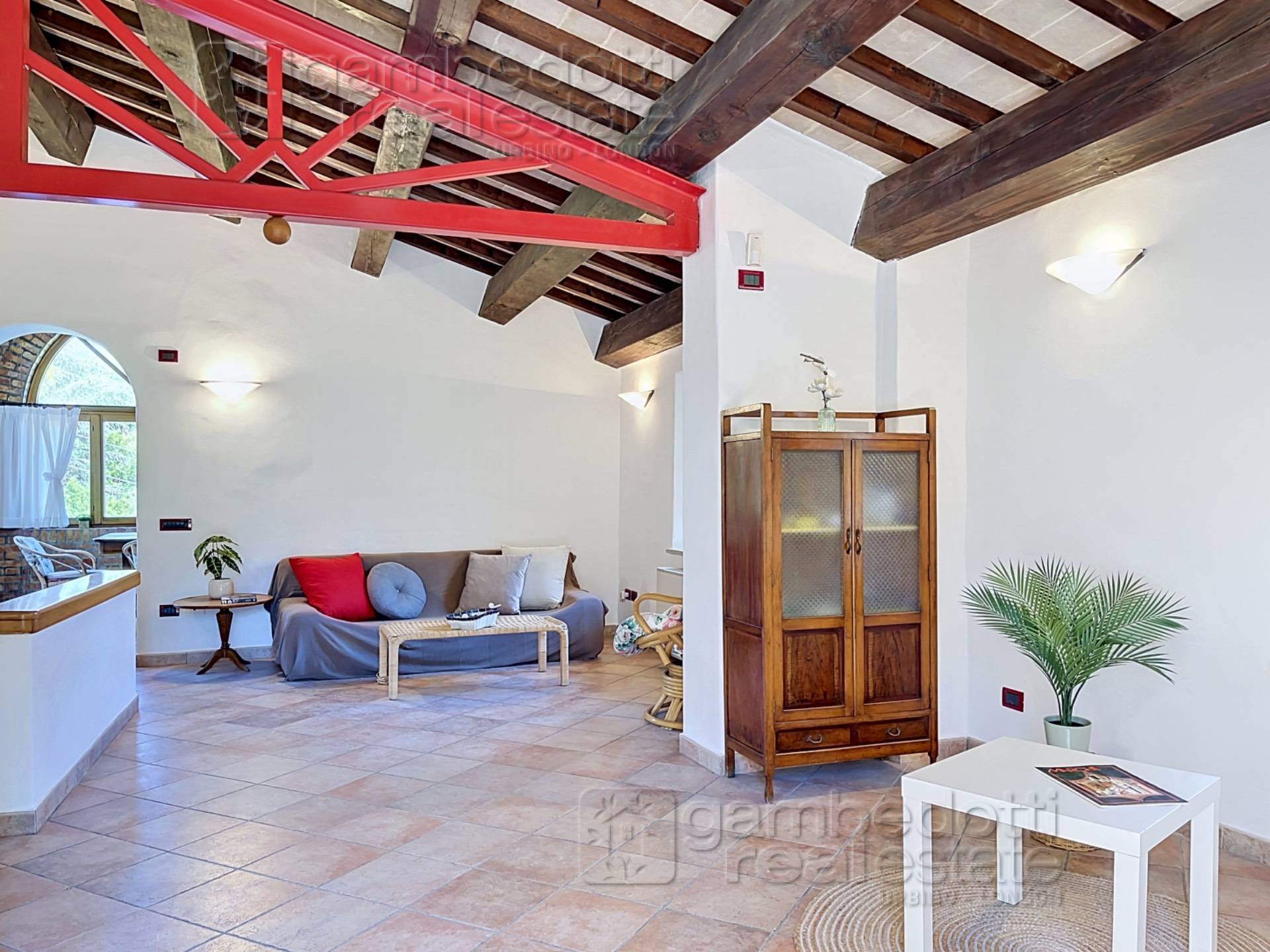 Casa Indipendente in vendita a Urbino, Villa Croce