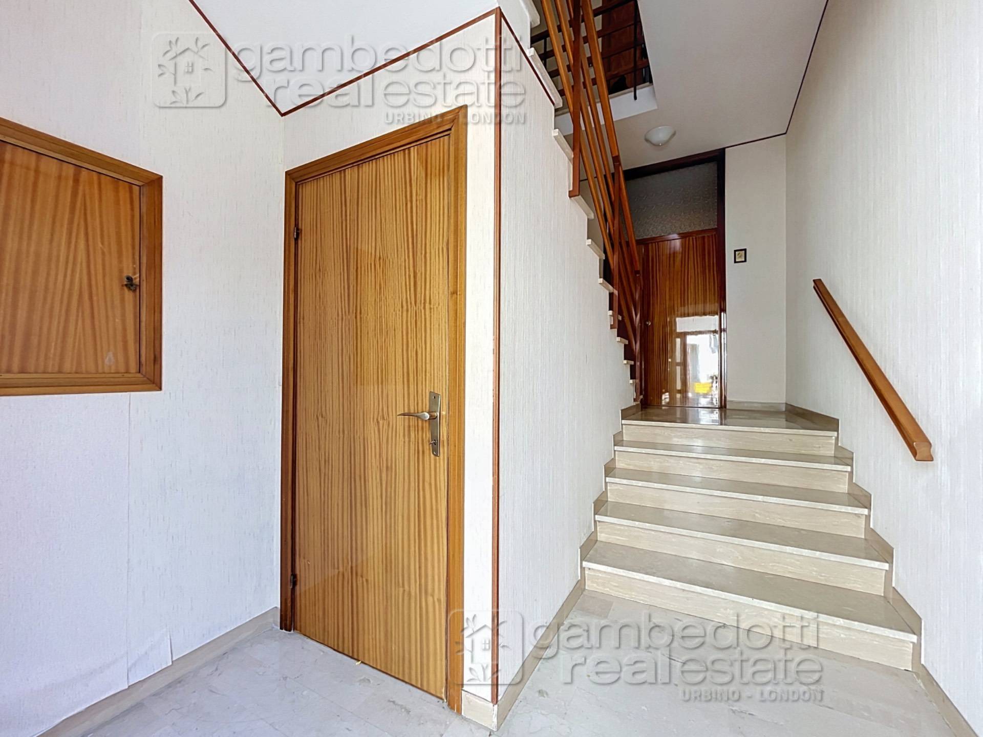 Casa Indipendente in vendita a Serra Sant'Abbondio
