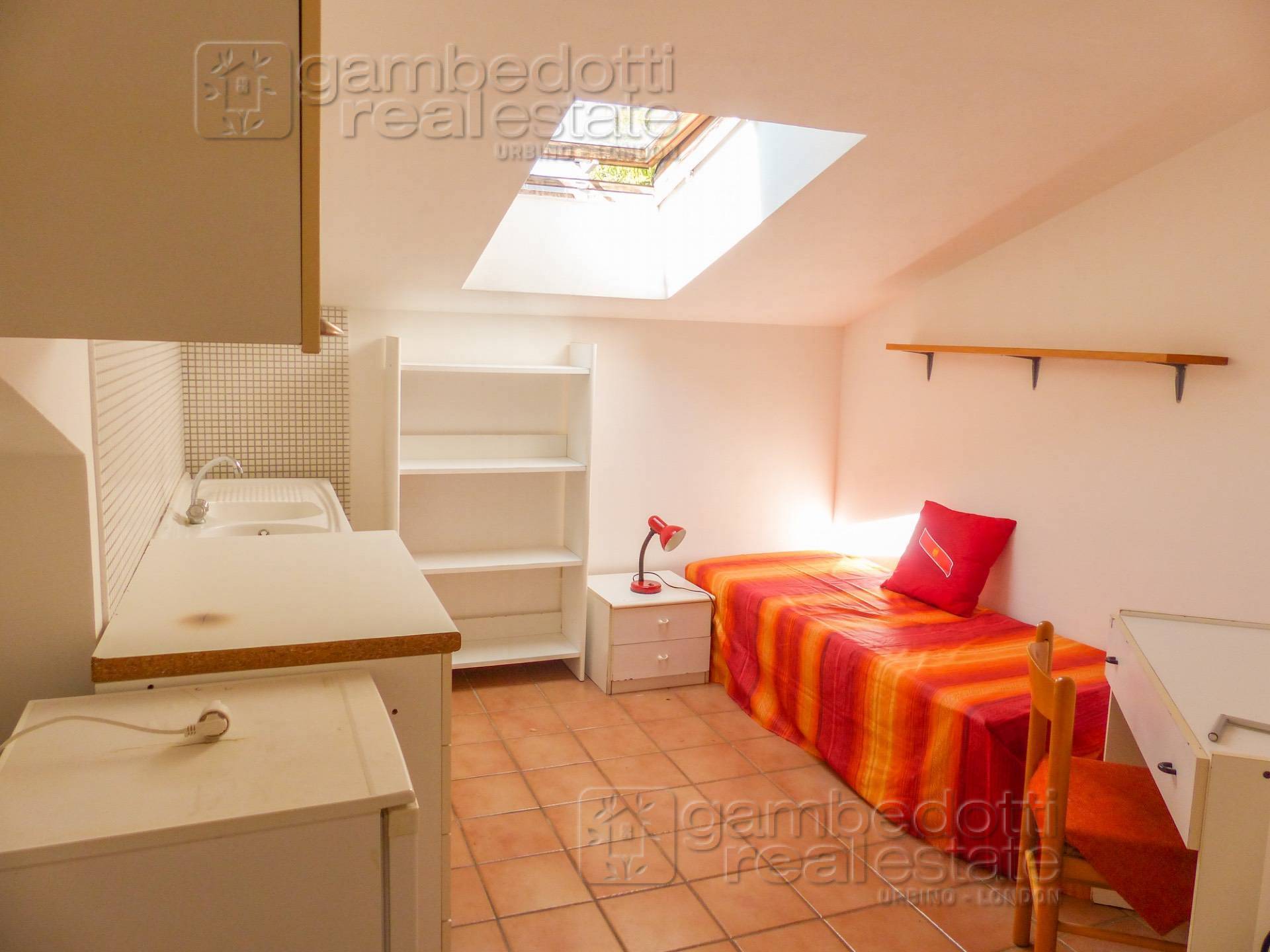 Appartamento in affitto a Urbino, Ospedale