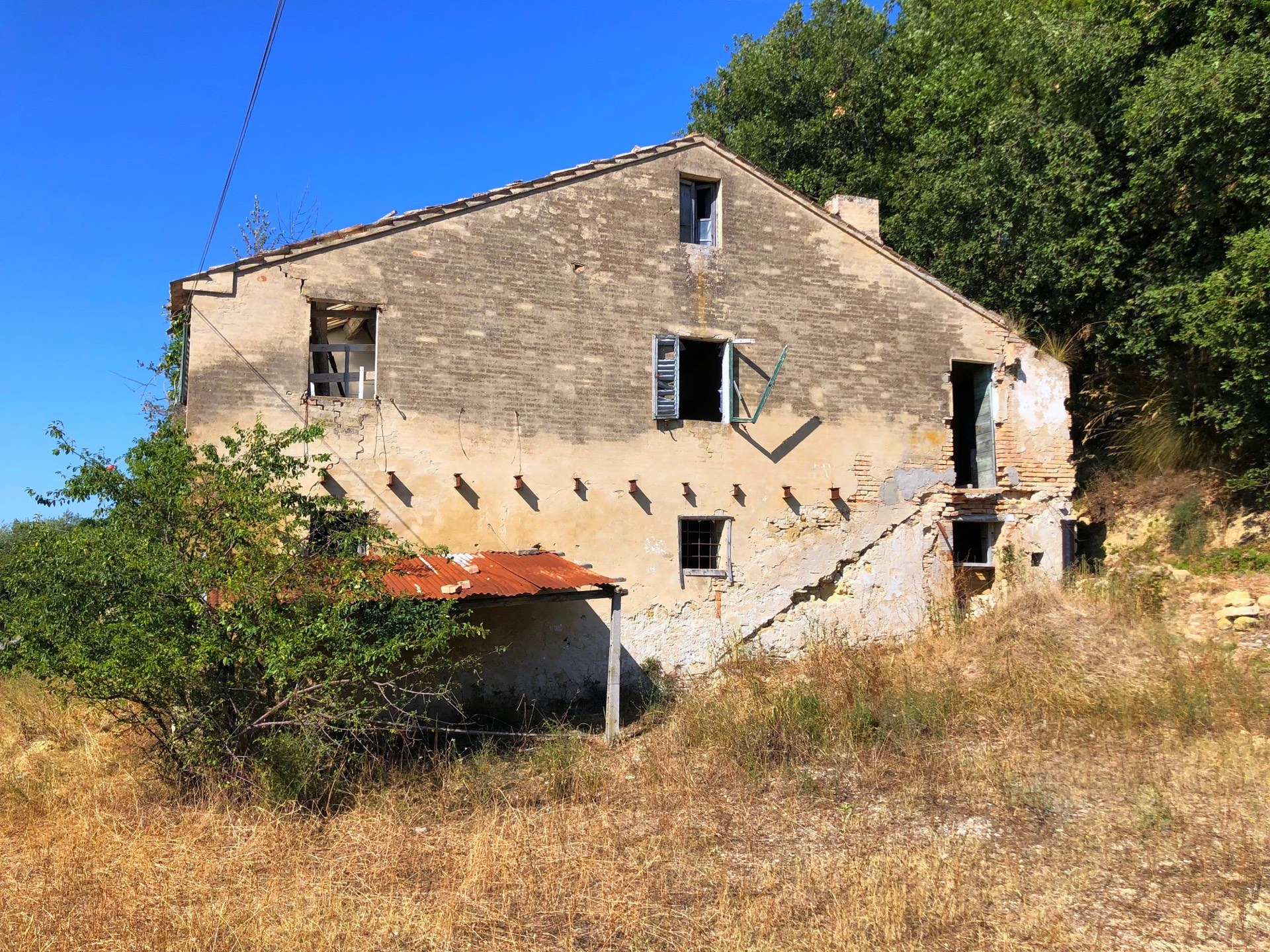 Rustico in vendita a Grottammare