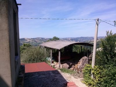 Rustico in vendita a Montedinove
