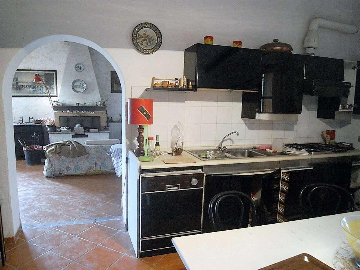 Rustico in vendita a Carassai