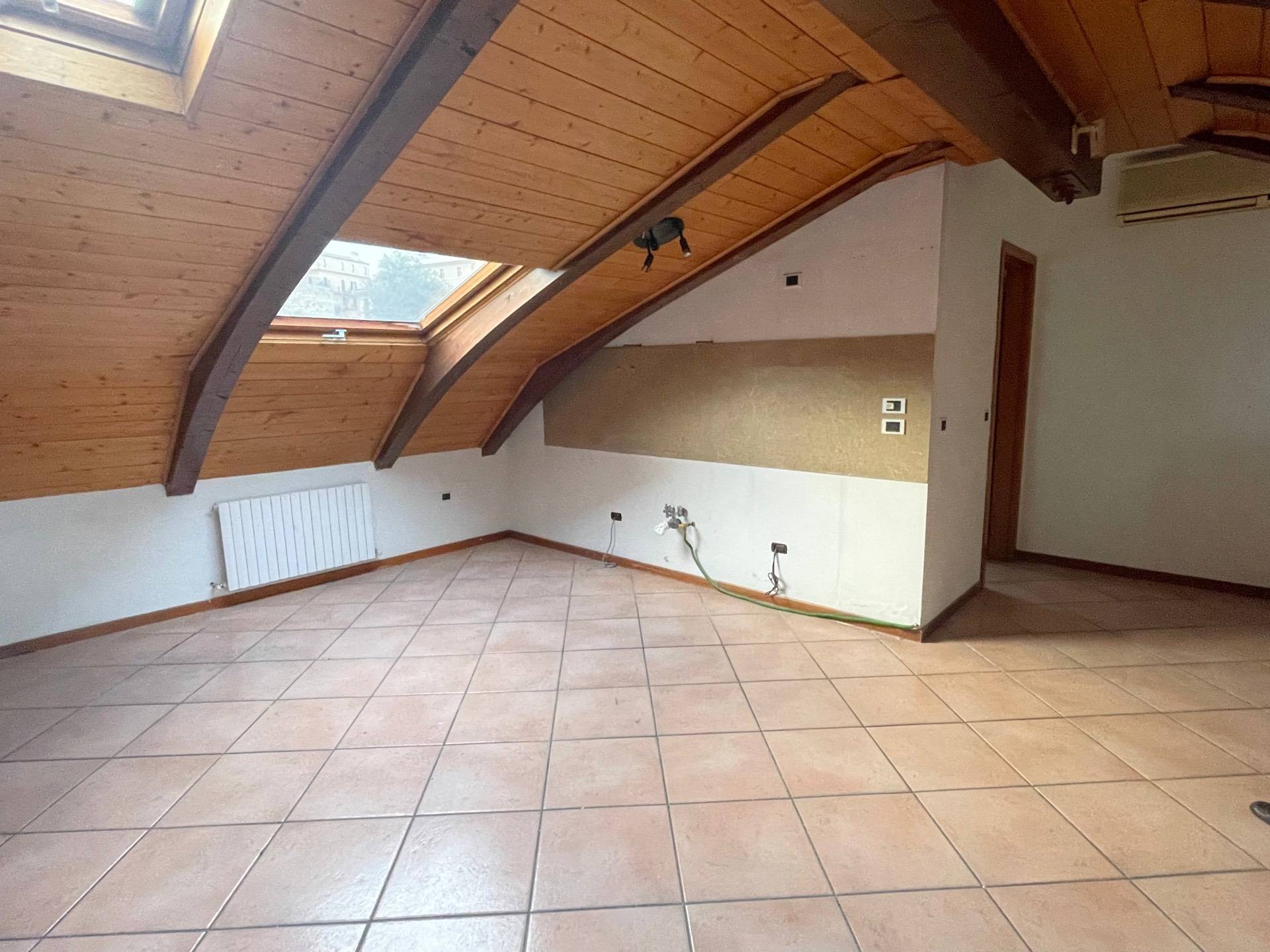 Appartamento in vendita a San Benedetto del Tronto, Zona Centrale