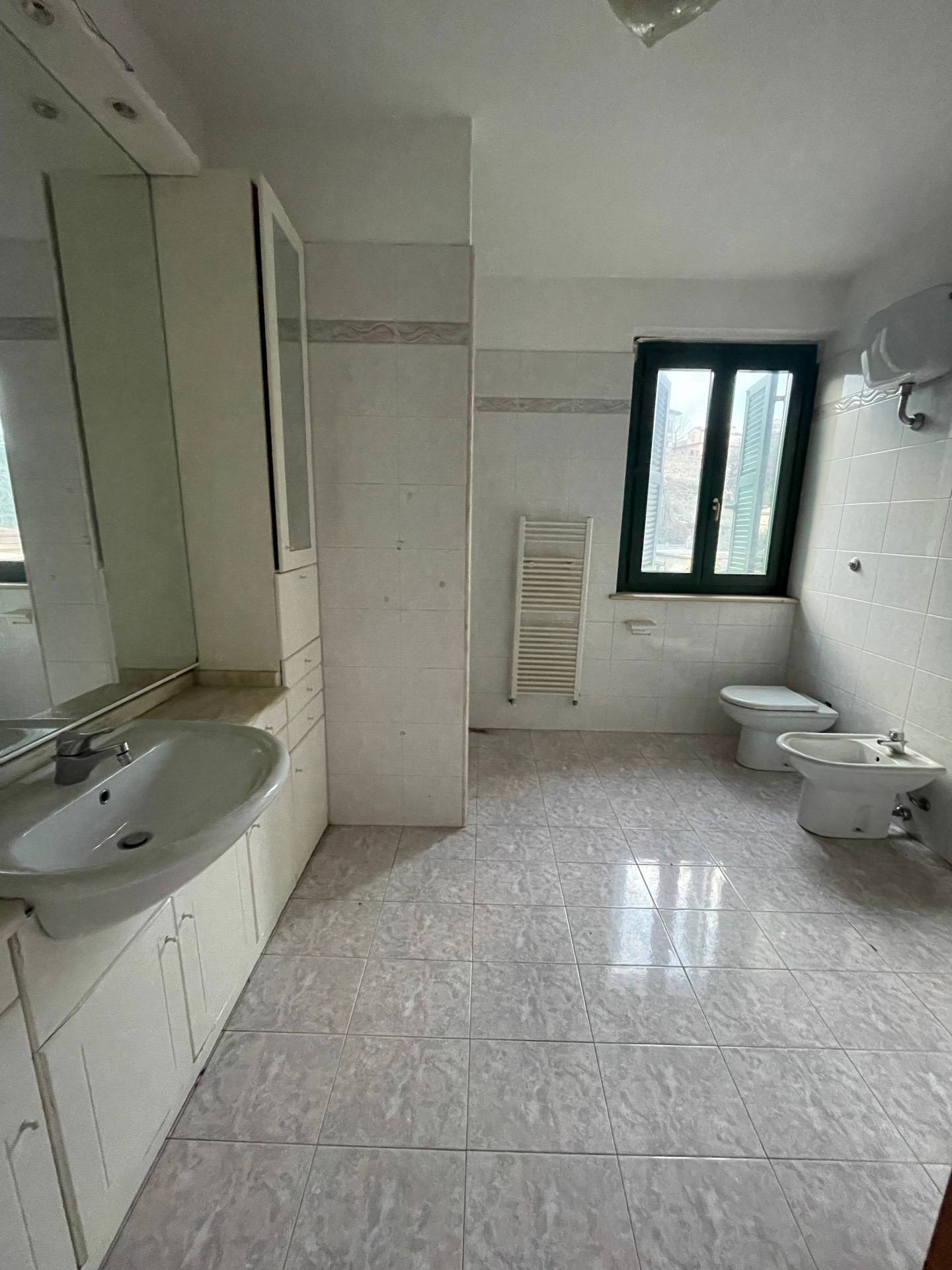 Appartamento in vendita a San Benedetto del Tronto, Zona Centrale