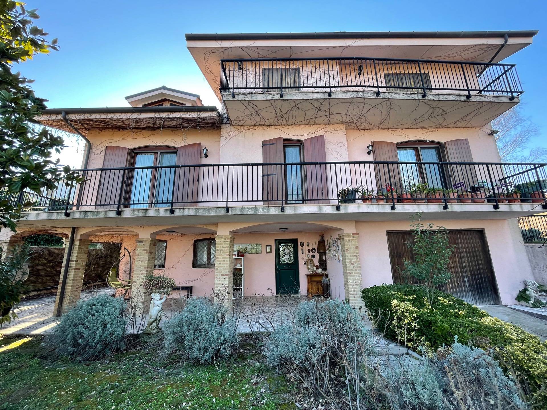 Villa in vendita a Ripatransone
