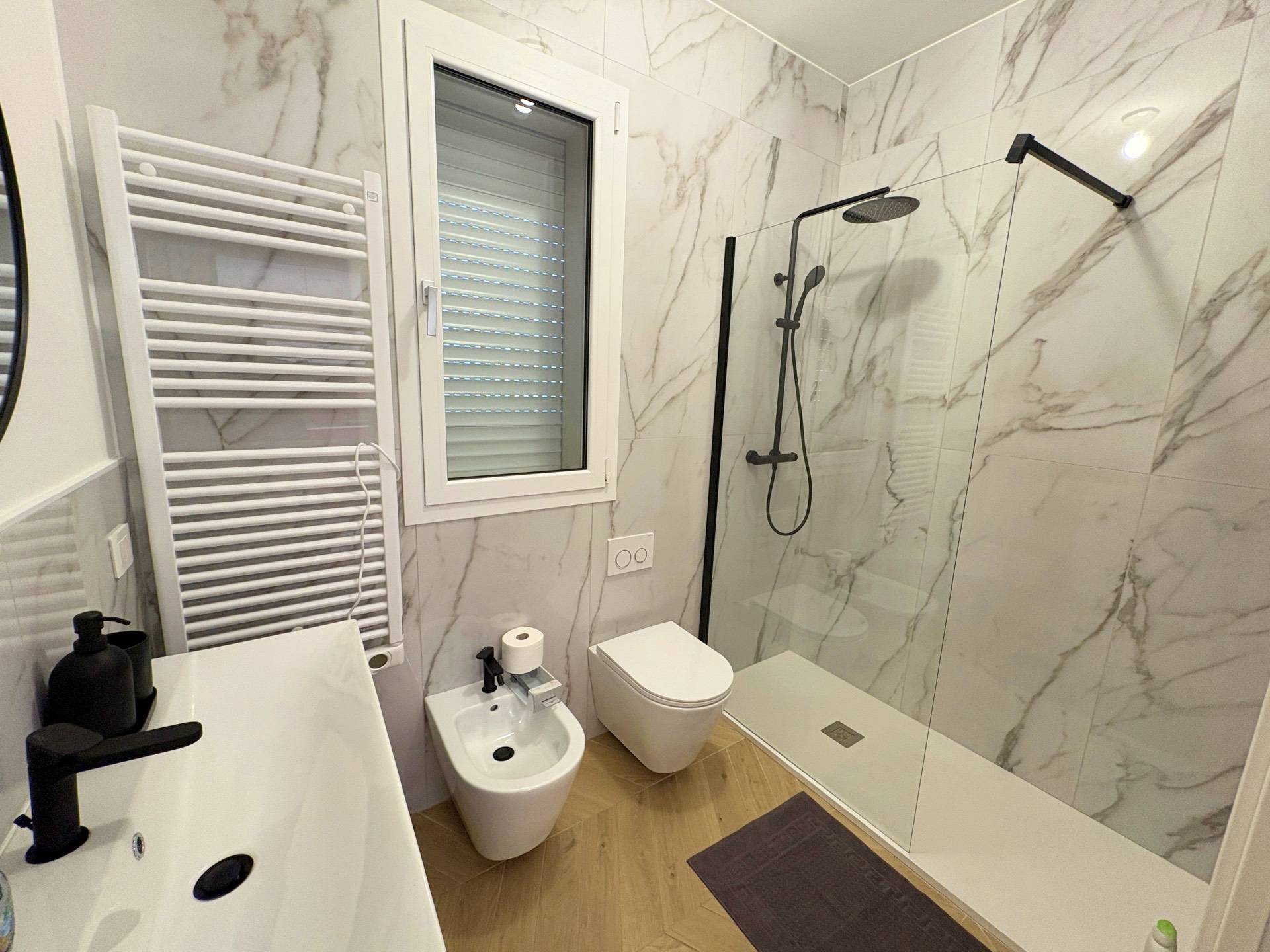 Appartamento in vendita a San Benedetto del Tronto, Zona Centrale