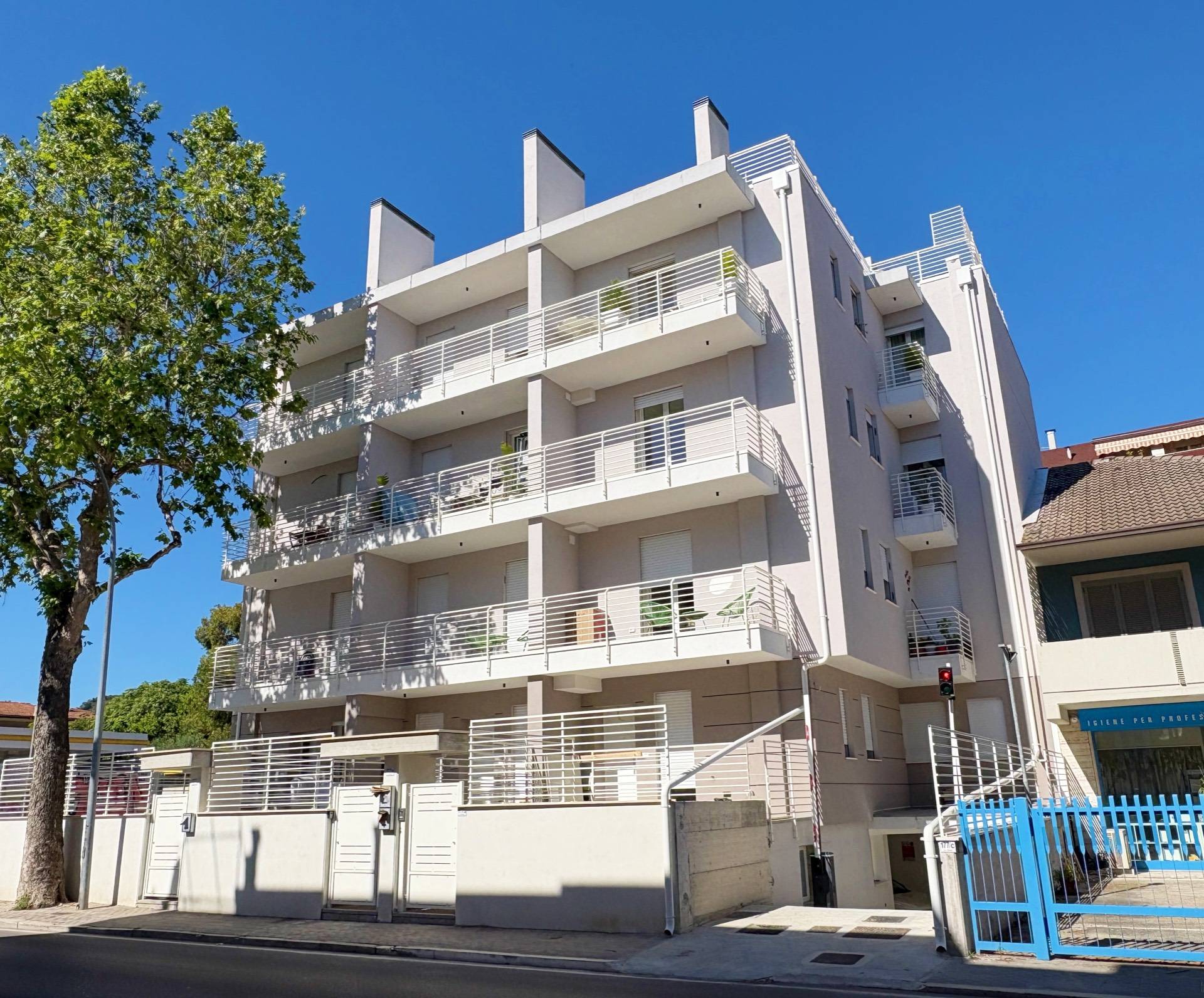 Appartamento in vendita a San Benedetto del Tronto, Zona Centrale