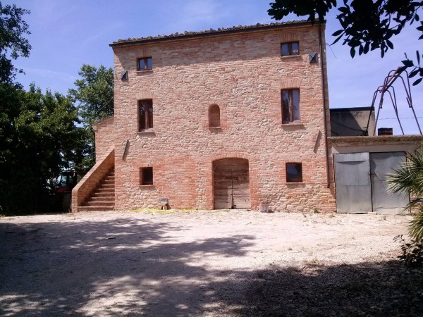 Rustico in vendita a Montedinove