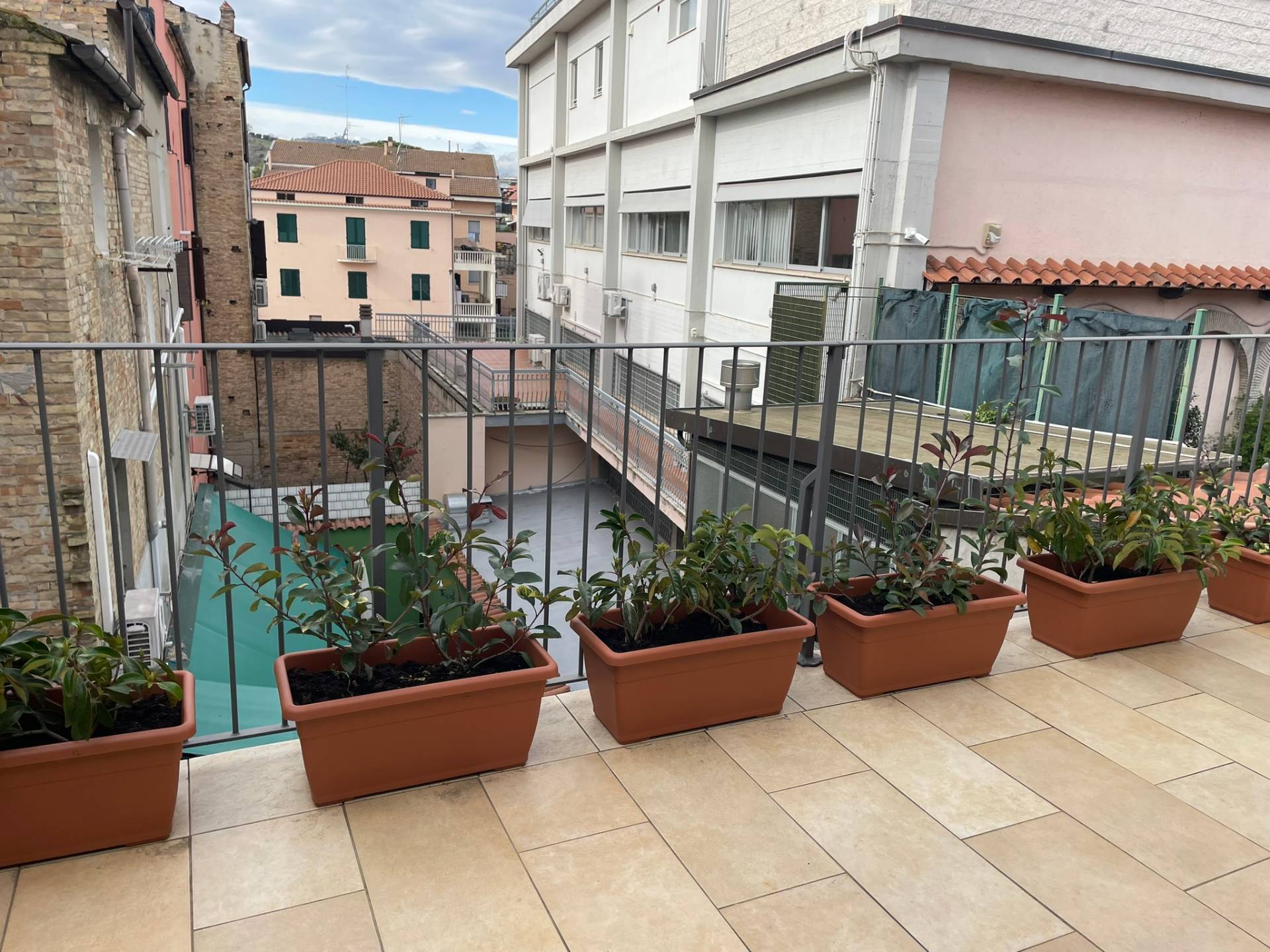 Appartamento in vendita a San Benedetto del Tronto, confine ovest via manara