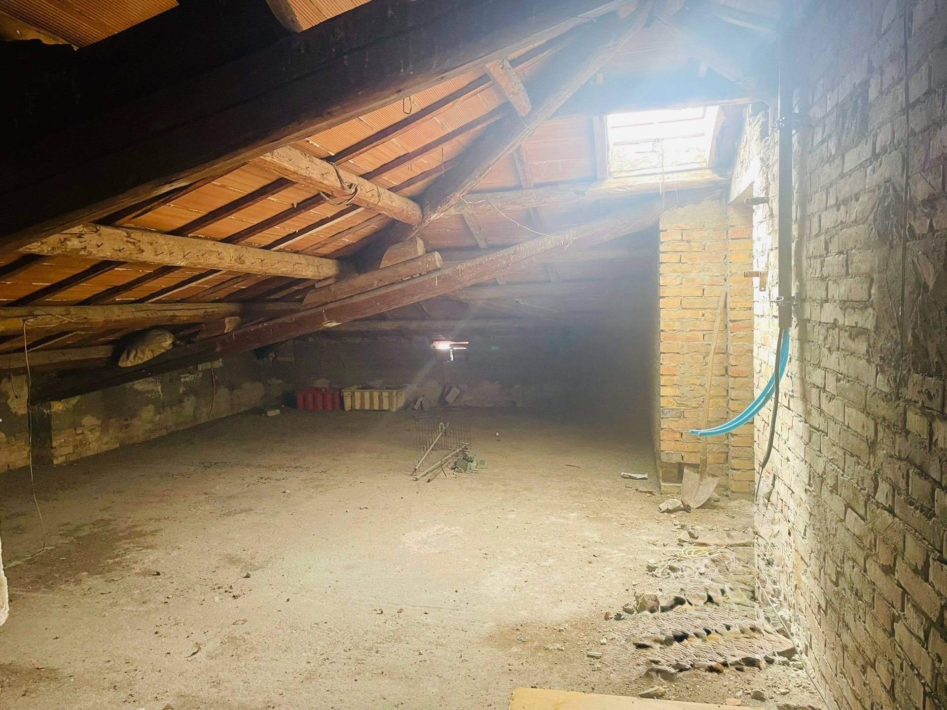Magazzino in vendita a San Benedetto del Tronto, viale De Gasperi
