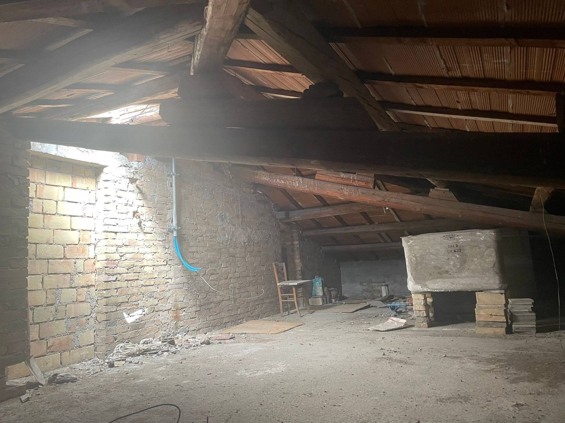 Magazzino in vendita a San Benedetto del Tronto, viale De Gasperi