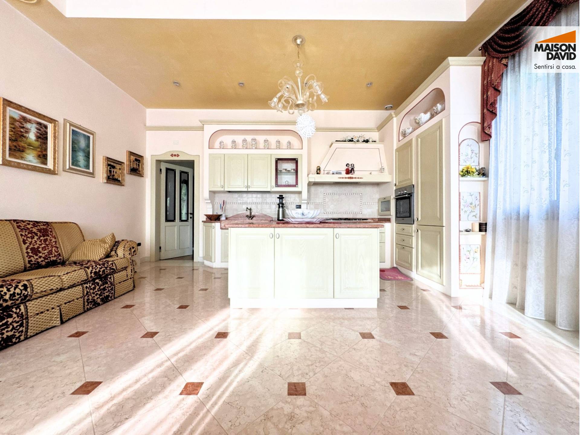 Villa in vendita a Colceresa