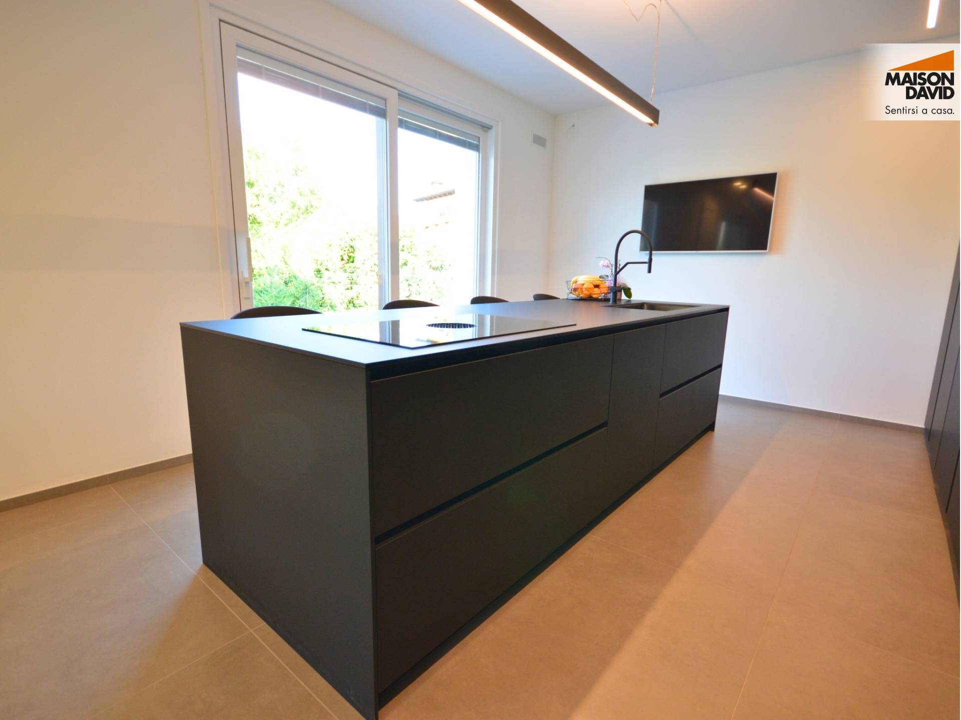 Villa in vendita a Castelgomberto, Valle