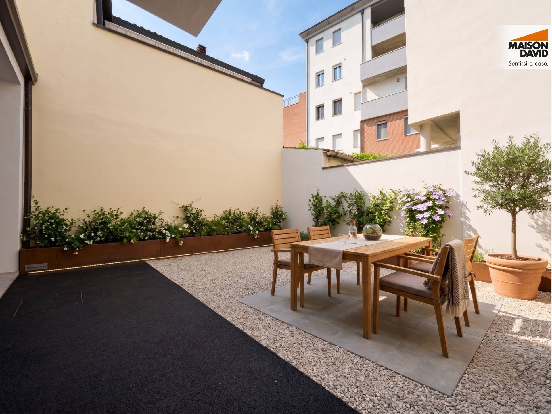 Porzione di Bifamiliare in vendita a Vicenza, Borgo Casale-V.le Trieste