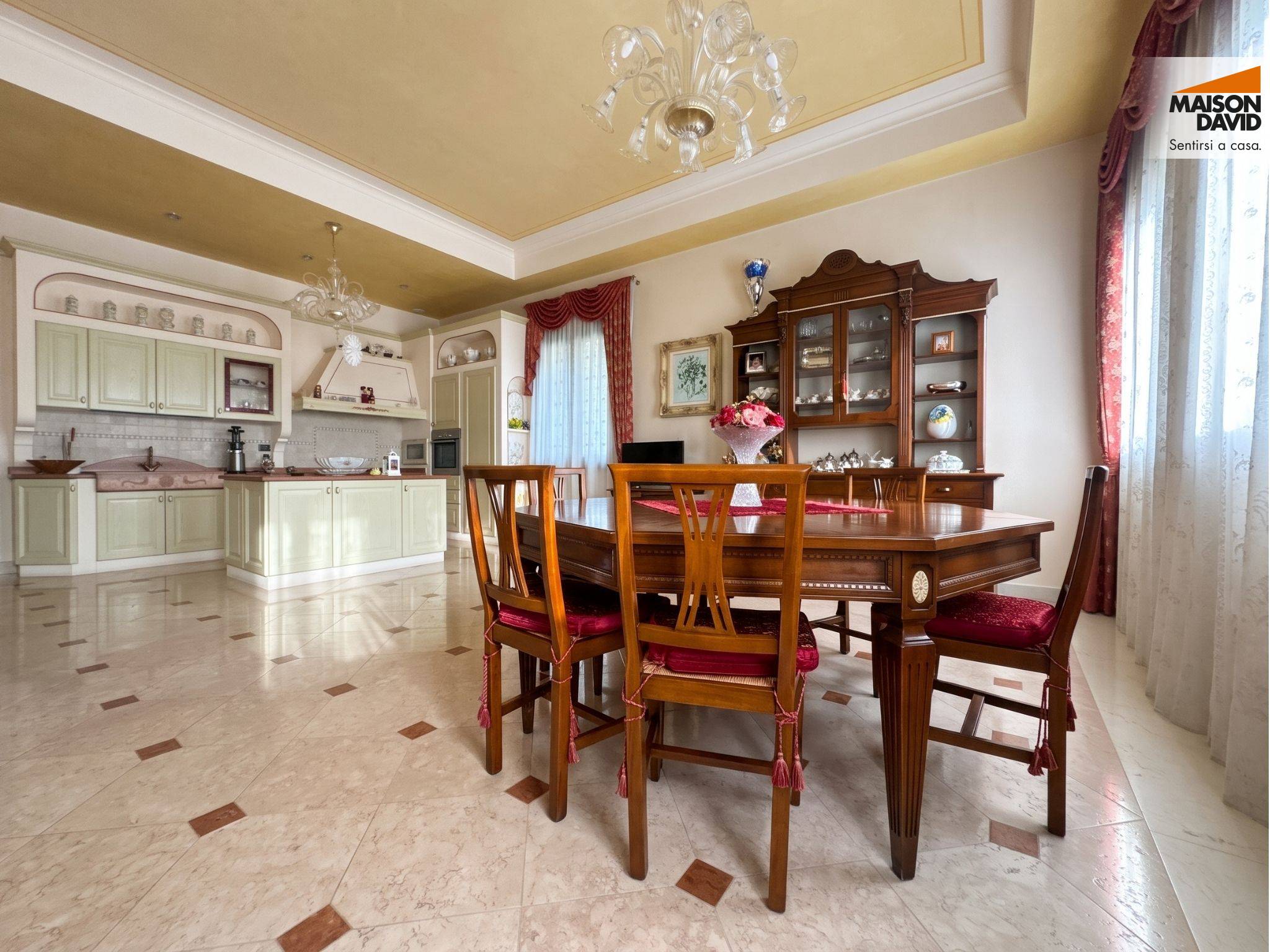 Villa in vendita a Colceresa
