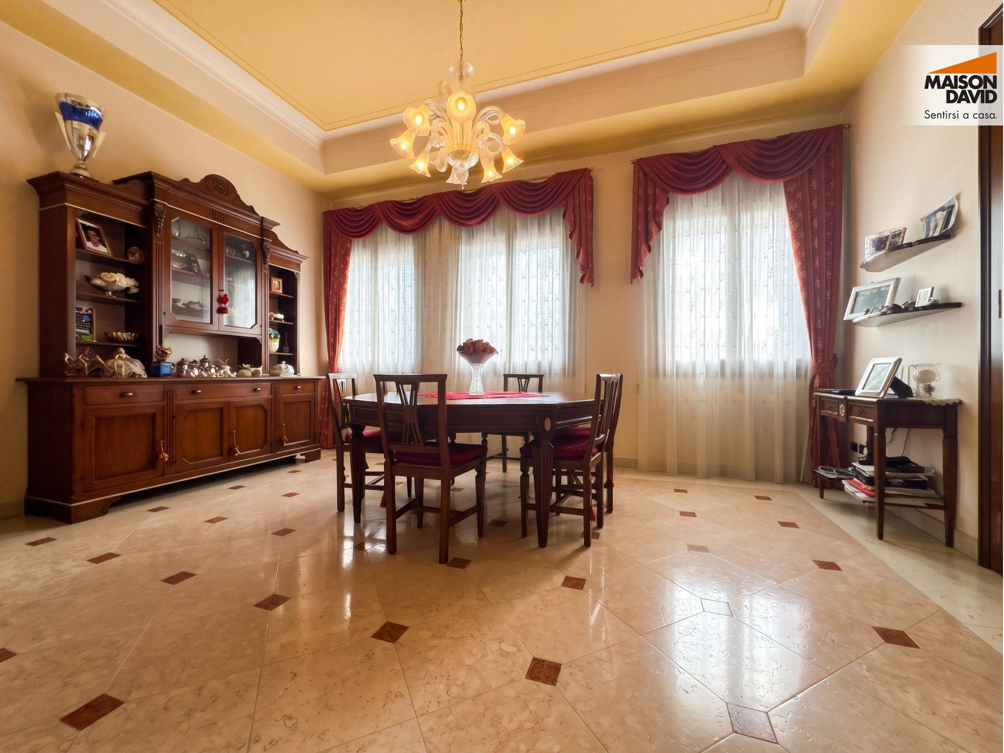 Villa in vendita a Colceresa