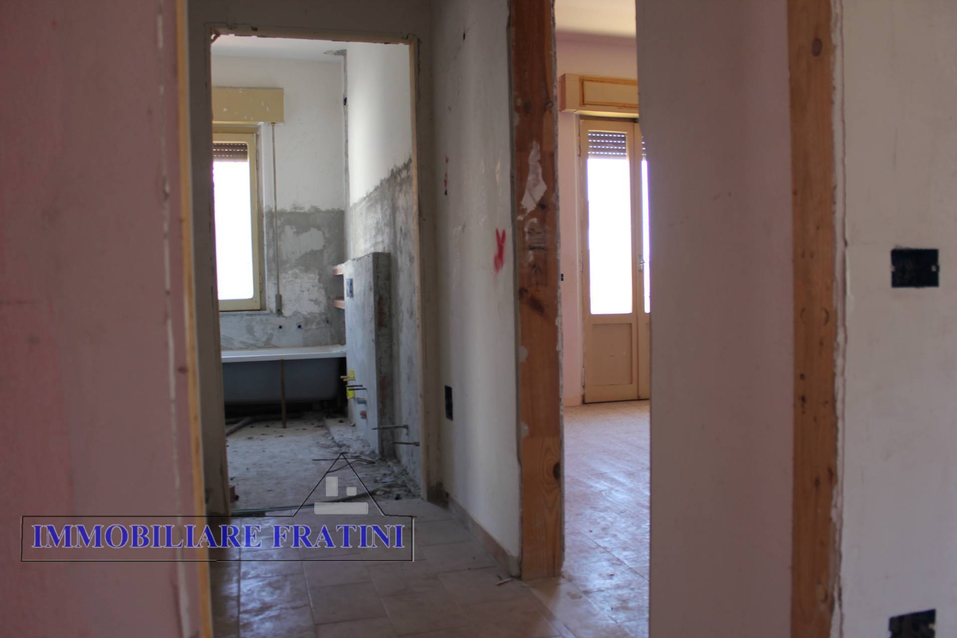 Casa singola in vendita a Sant'Egidio alla Vibrata, Faraone