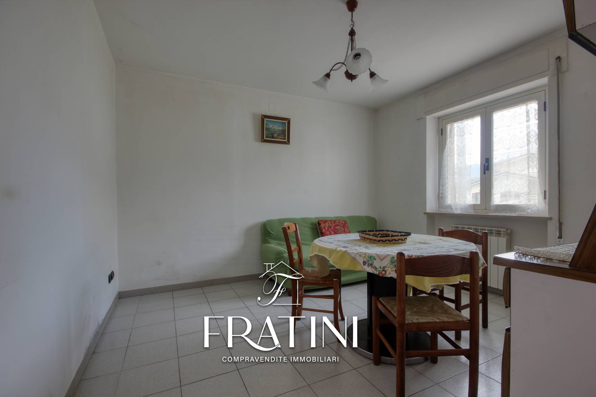 Appartamento Indipendente in vendita a Civitella del Tronto