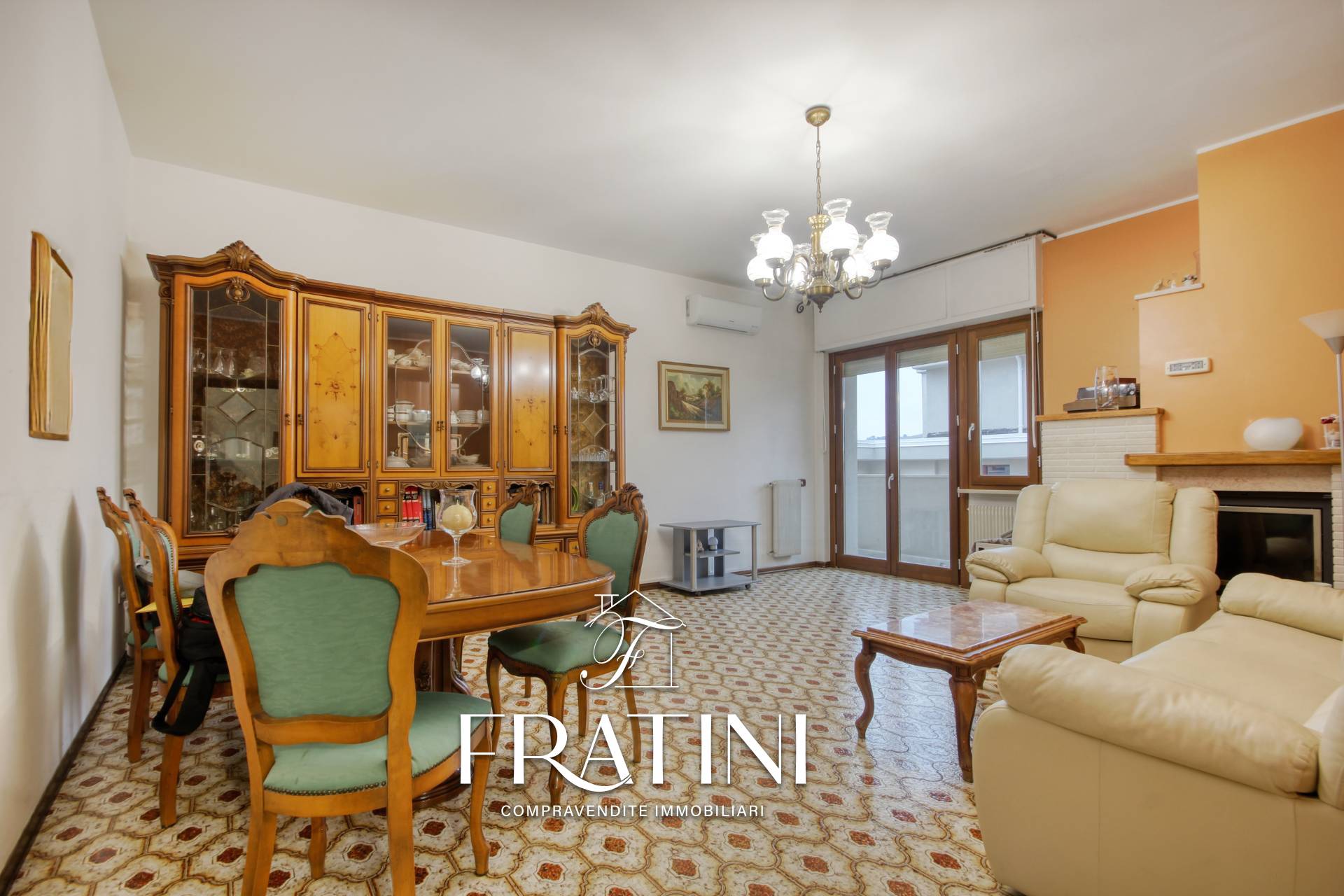 Appartamento in vendita a Teramo, Colleatterrato Alto