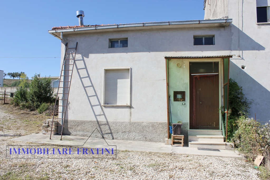 Casa singola in vendita a Civitella del Tronto, Santa Reparata