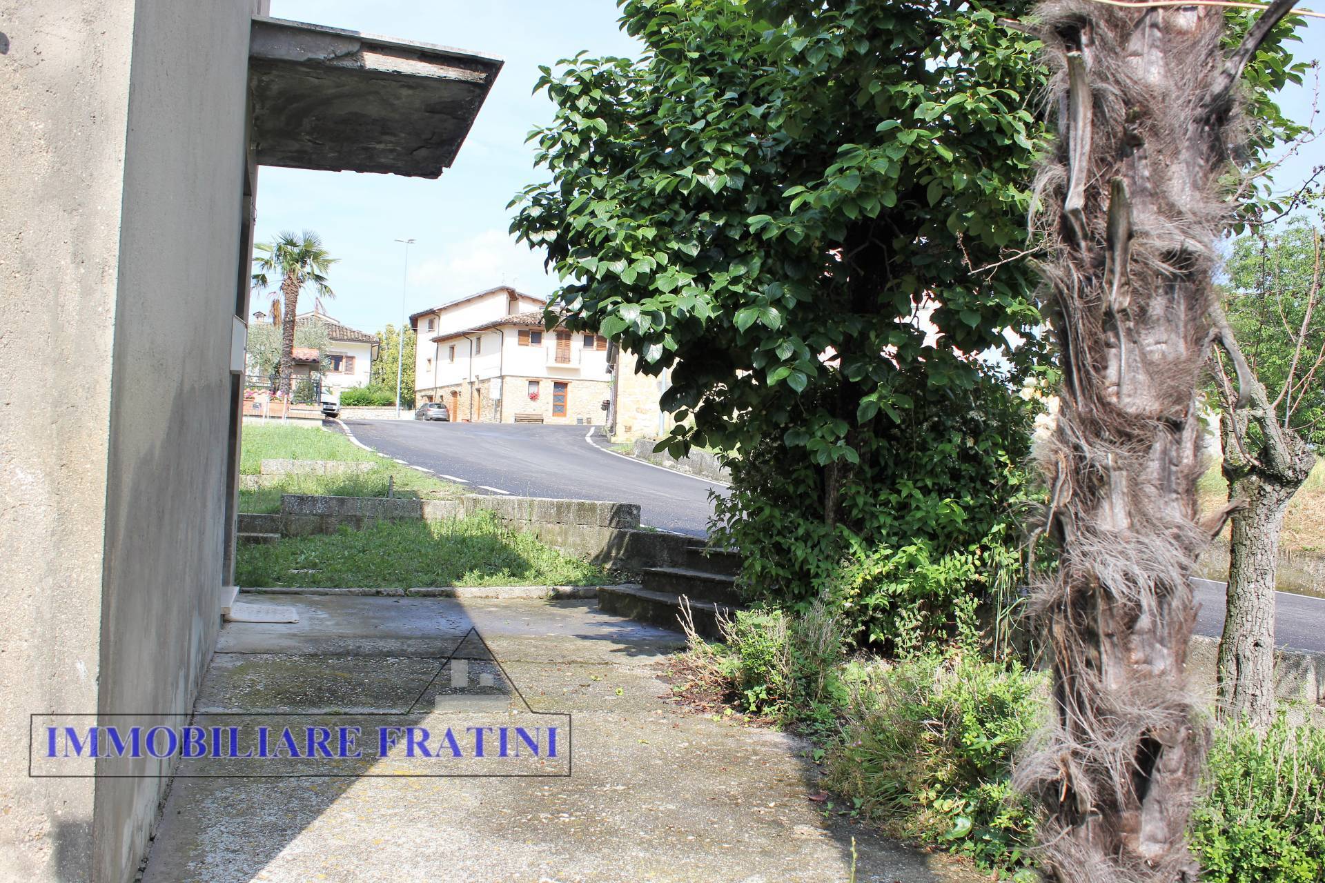 Casa singola in vendita a Tossicia, Palozza