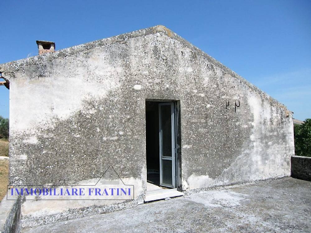 Casolare e Terreno in vendita a Civitella del Tronto, Ponzano