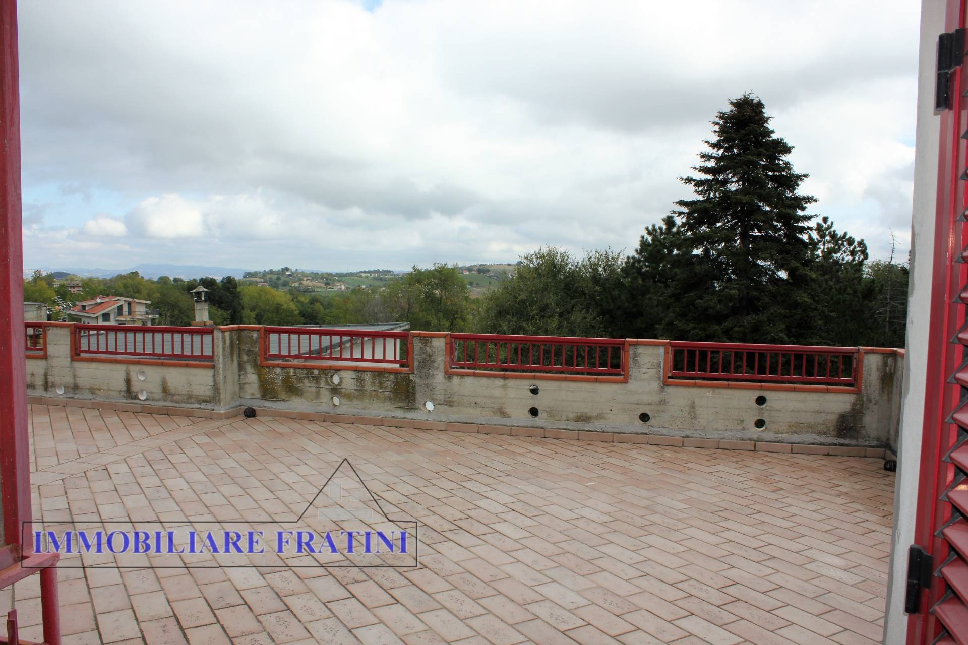 Appartamento in vendita a Civitella del Tronto, Villa Lempa